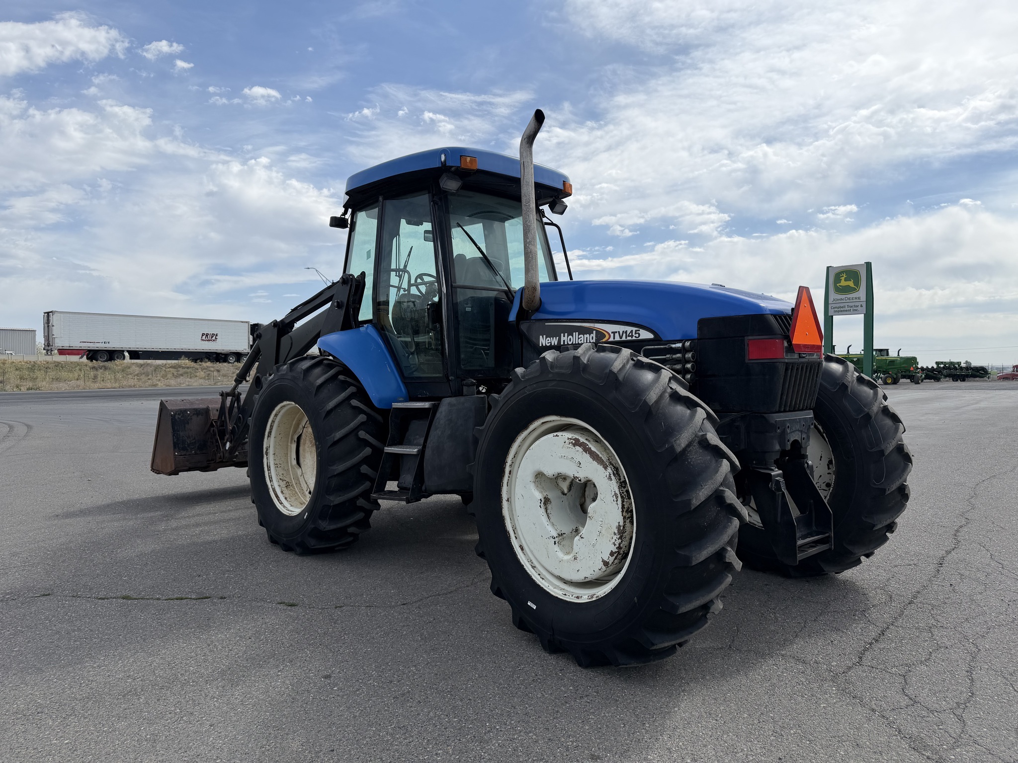 2005 New Holland TV145 Tractor