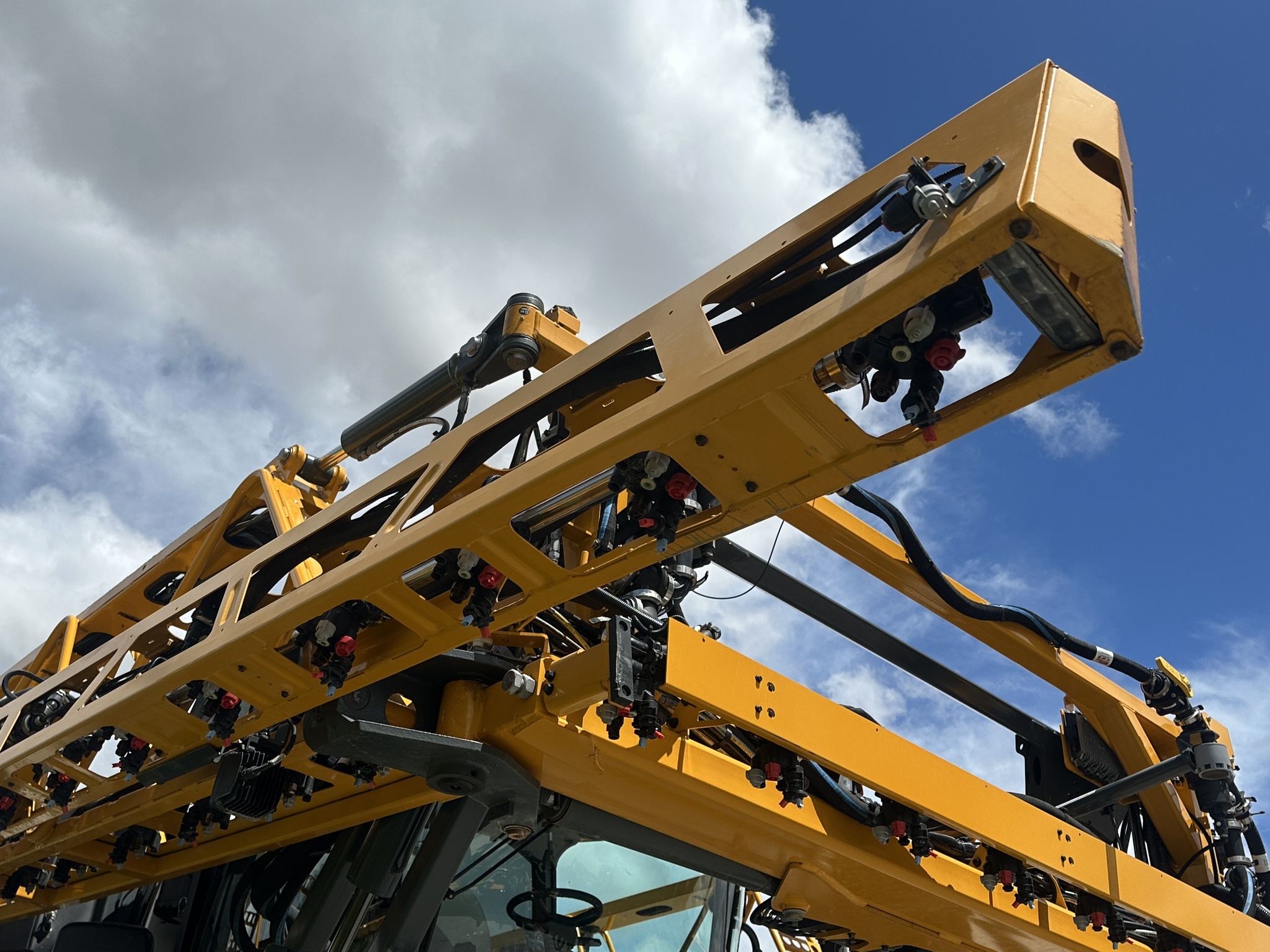 2024 Hagie STS16 Self-Propelled Sprayer