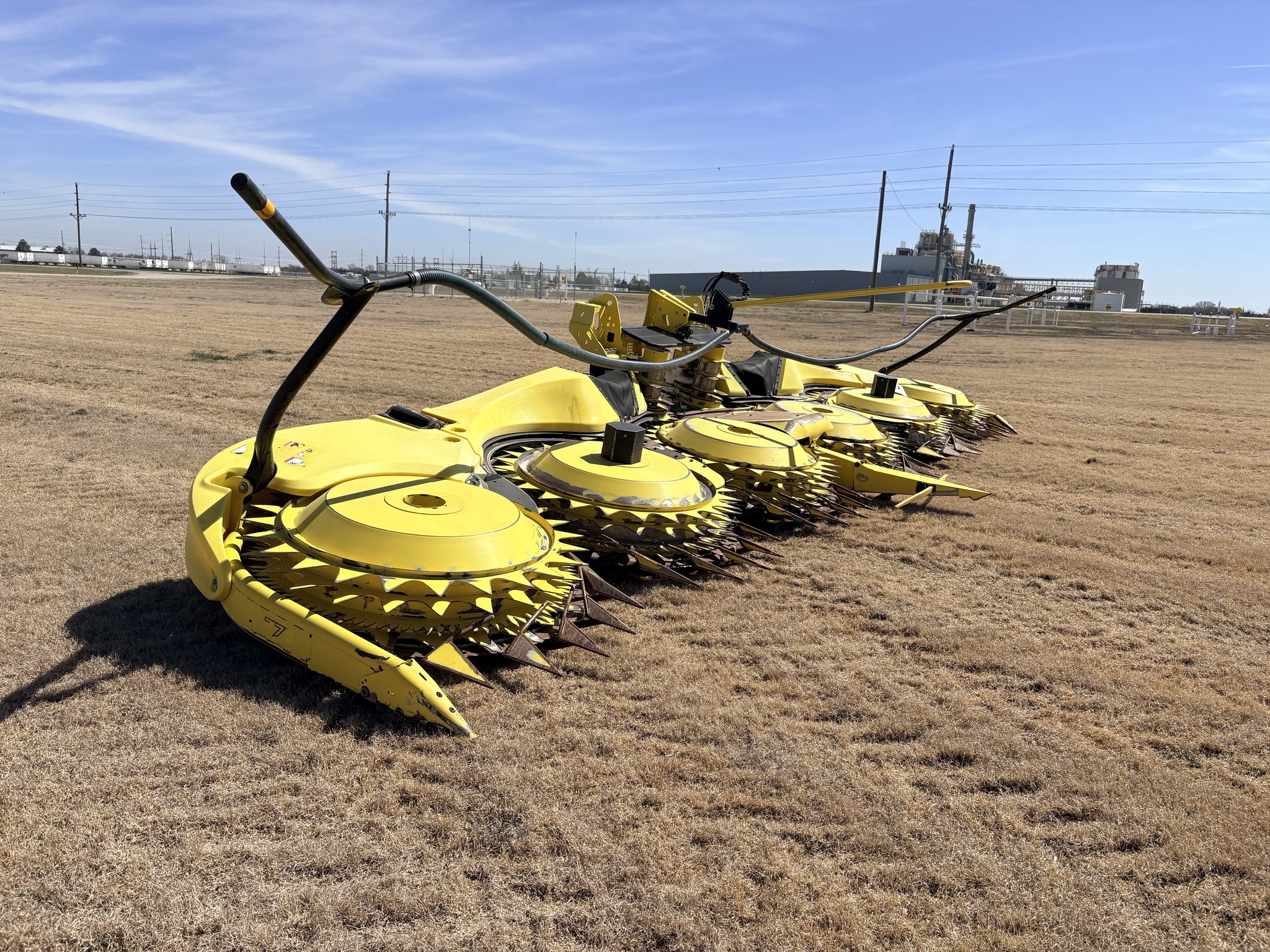 2023 John Deere 772 Corn Head
