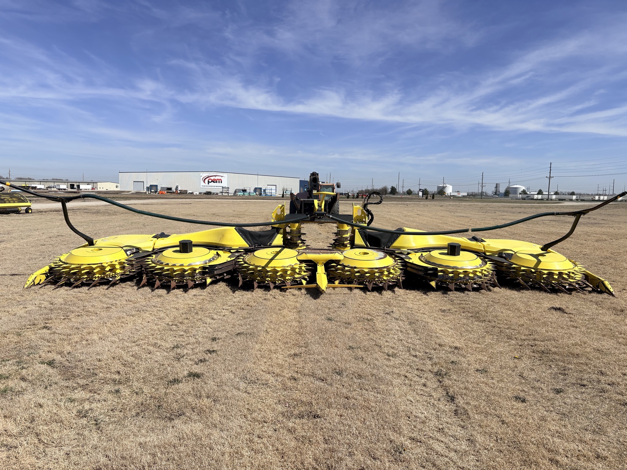 2023 John Deere 772 Corn Head