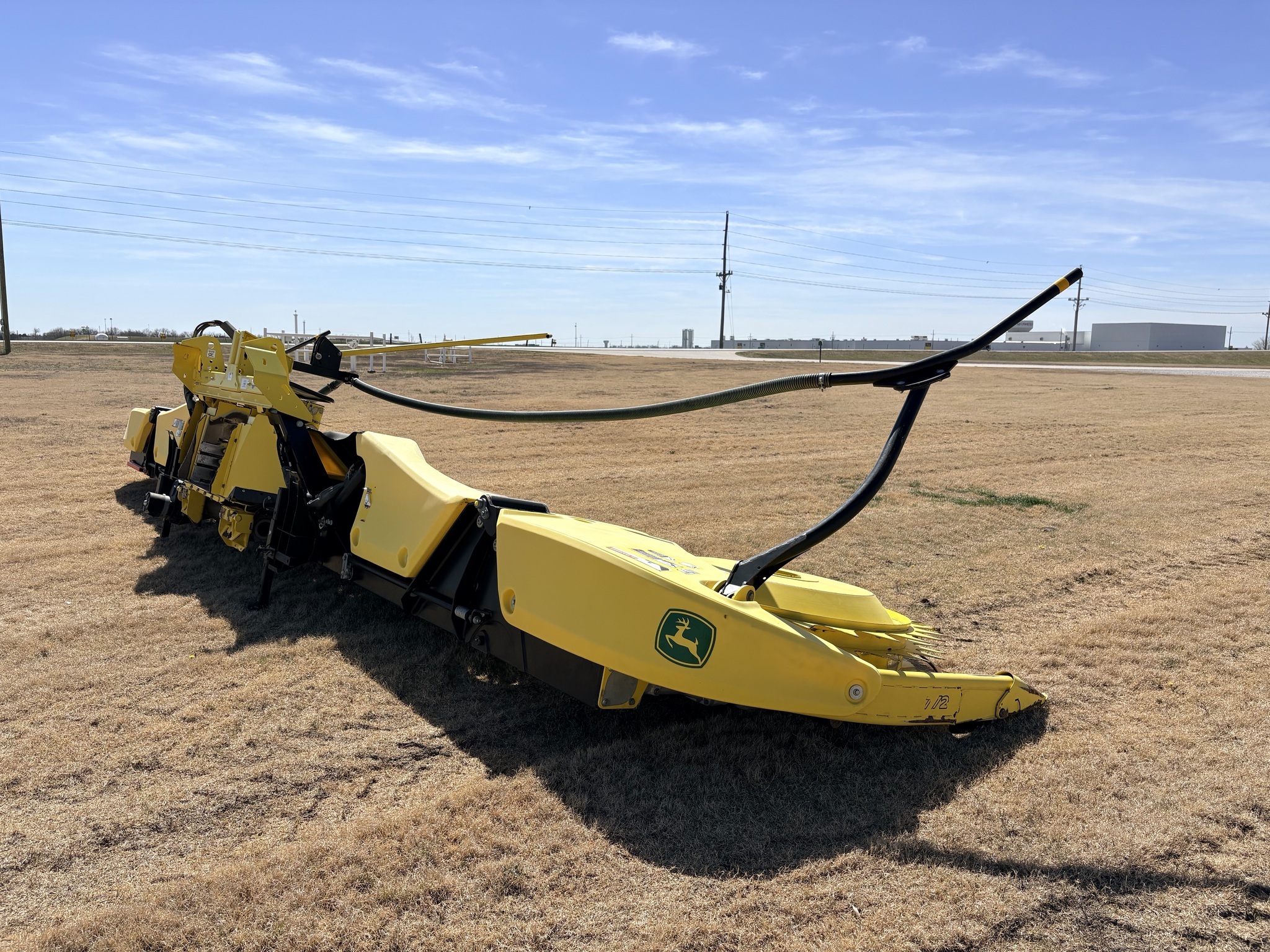 2023 John Deere 772 Corn Head