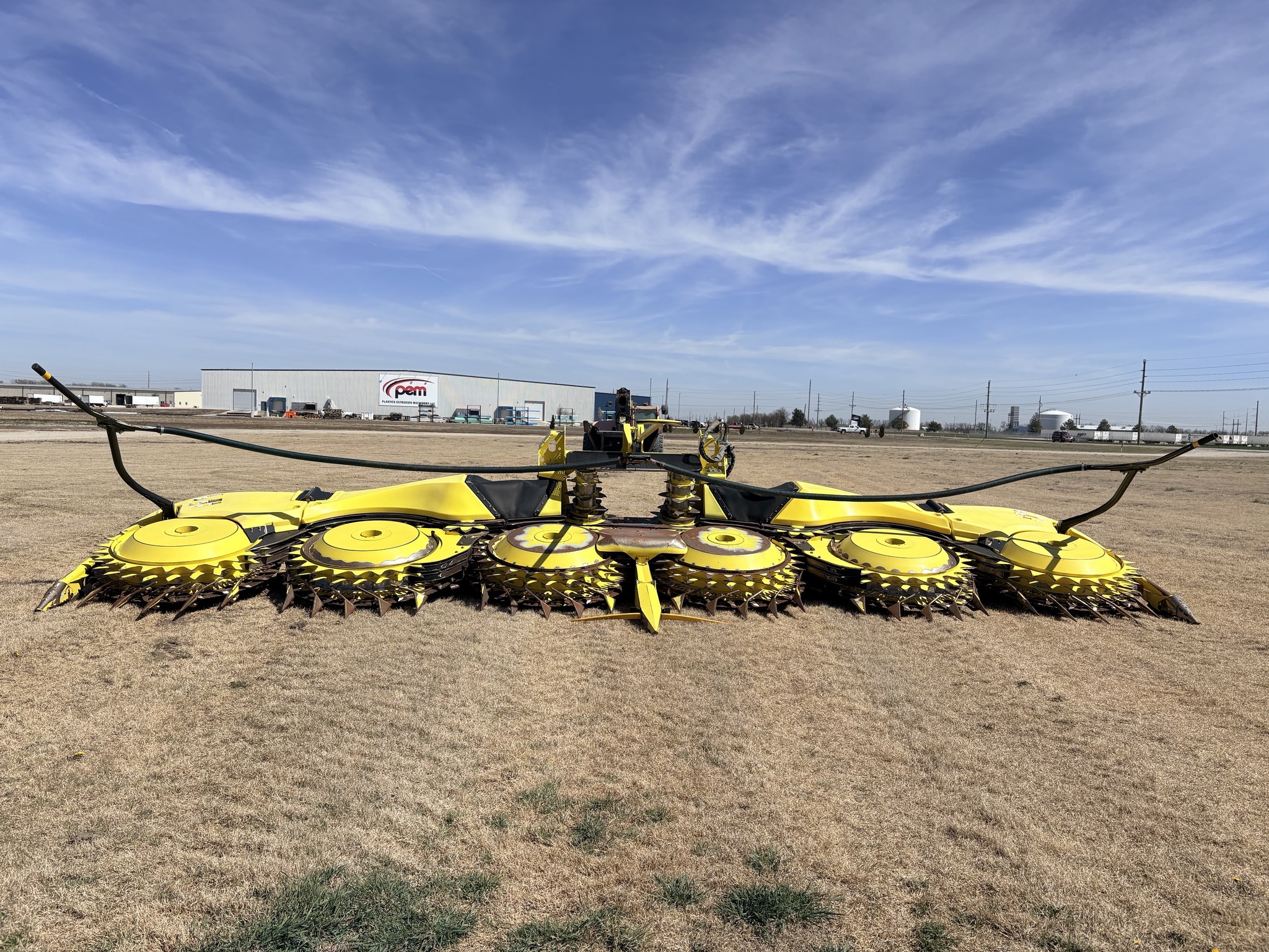 2023 John Deere 772 Corn Head