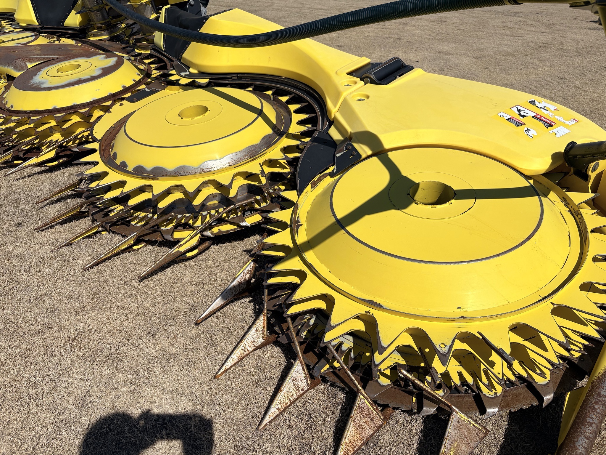 2023 John Deere 772 Corn Head