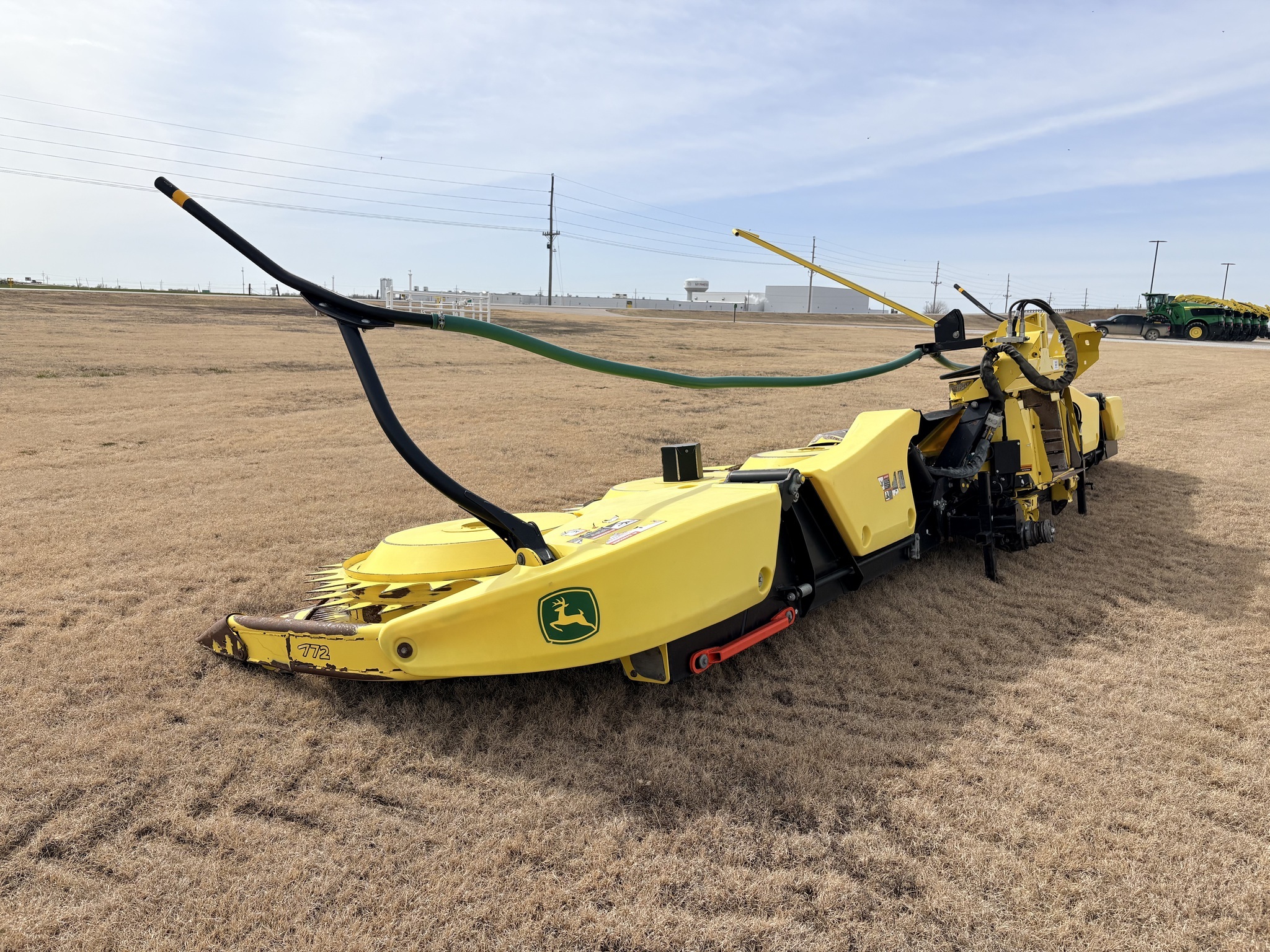 2023 John Deere 772 Corn Head