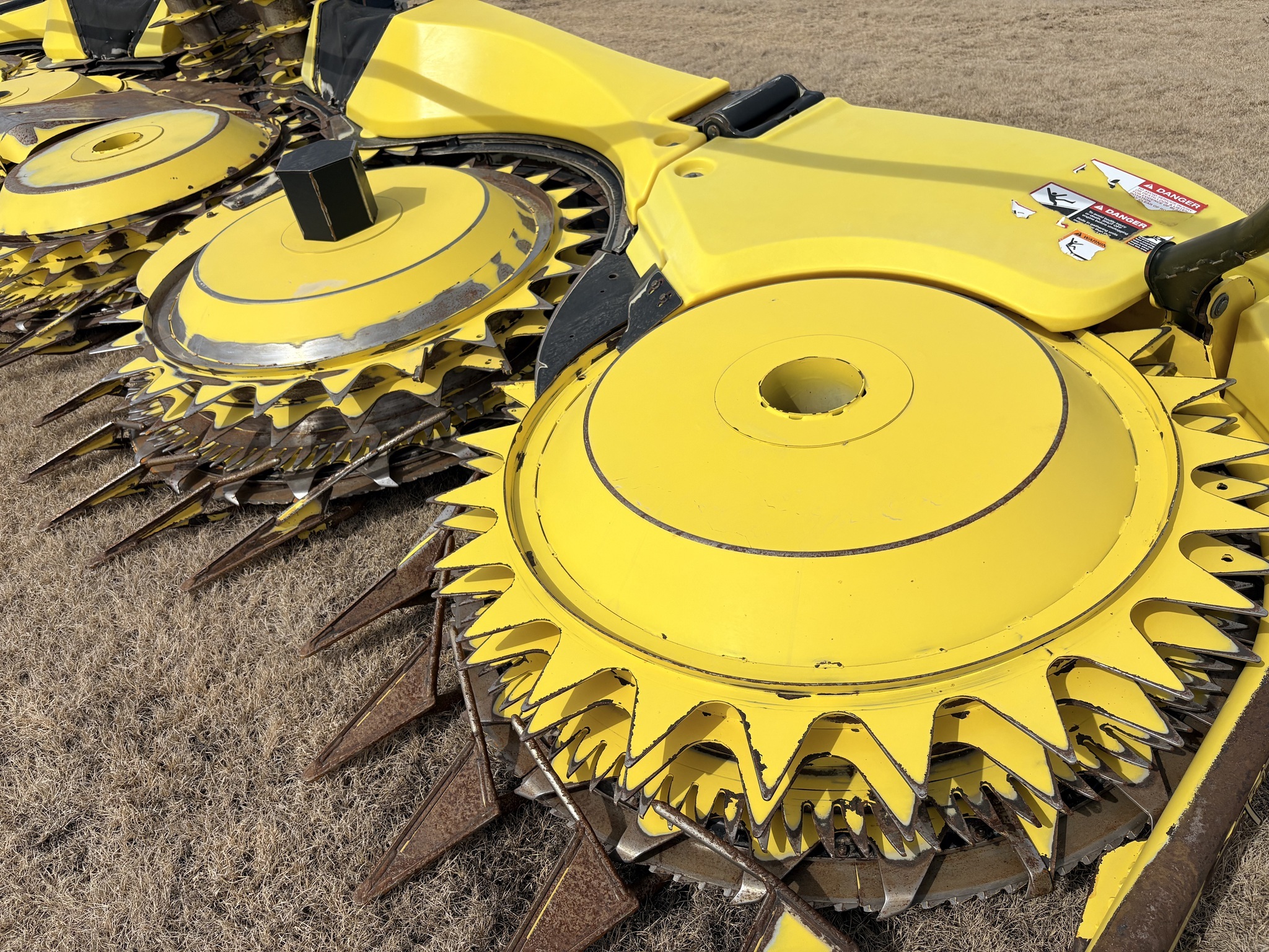 2023 John Deere 772 Corn Head