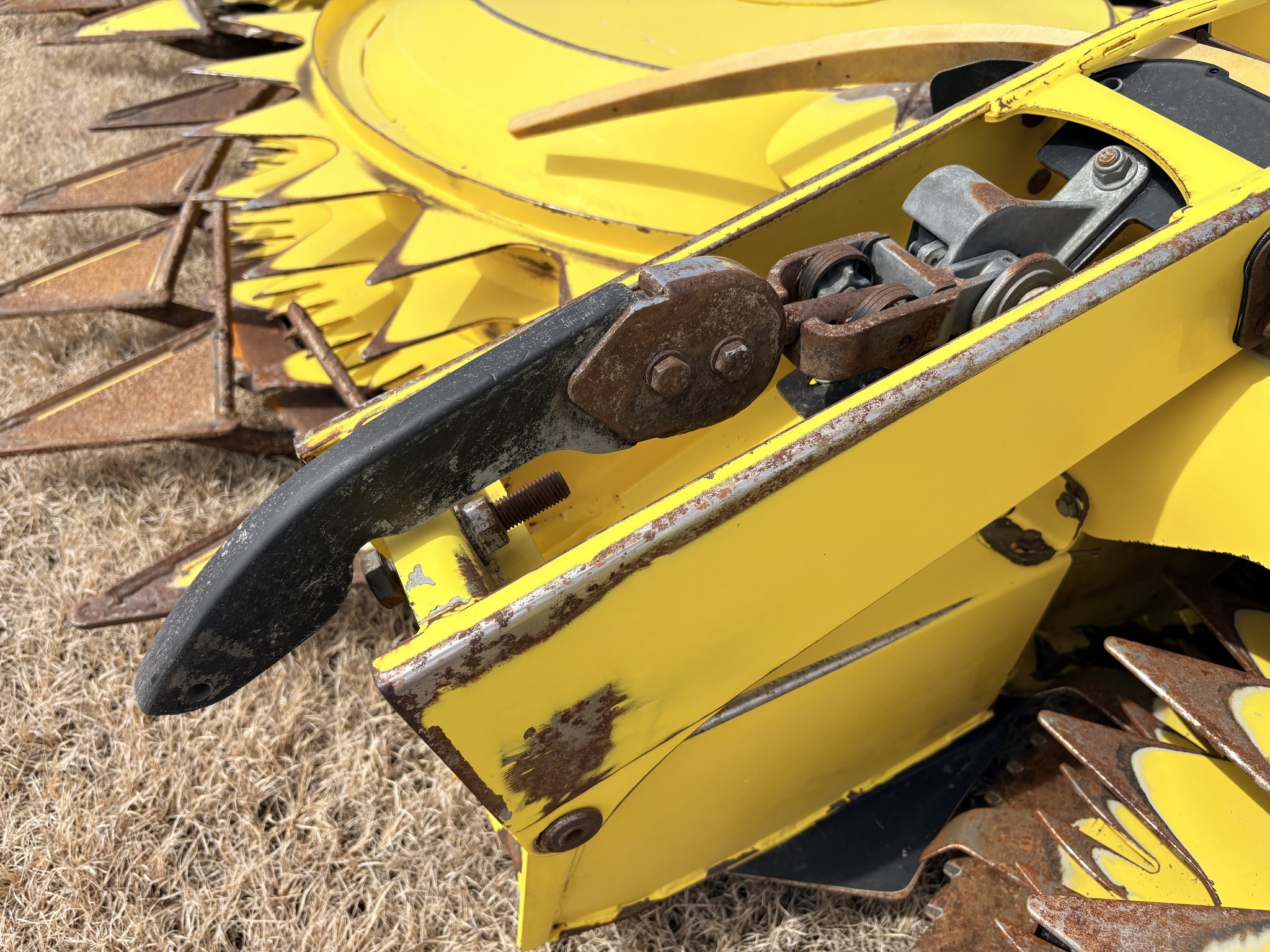 2023 John Deere 772 Corn Head