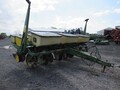 1992 John Deere 7200 Planter