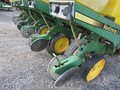 1992 John Deere 7200 Planter