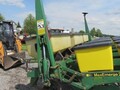 1992 John Deere 7200 Planter