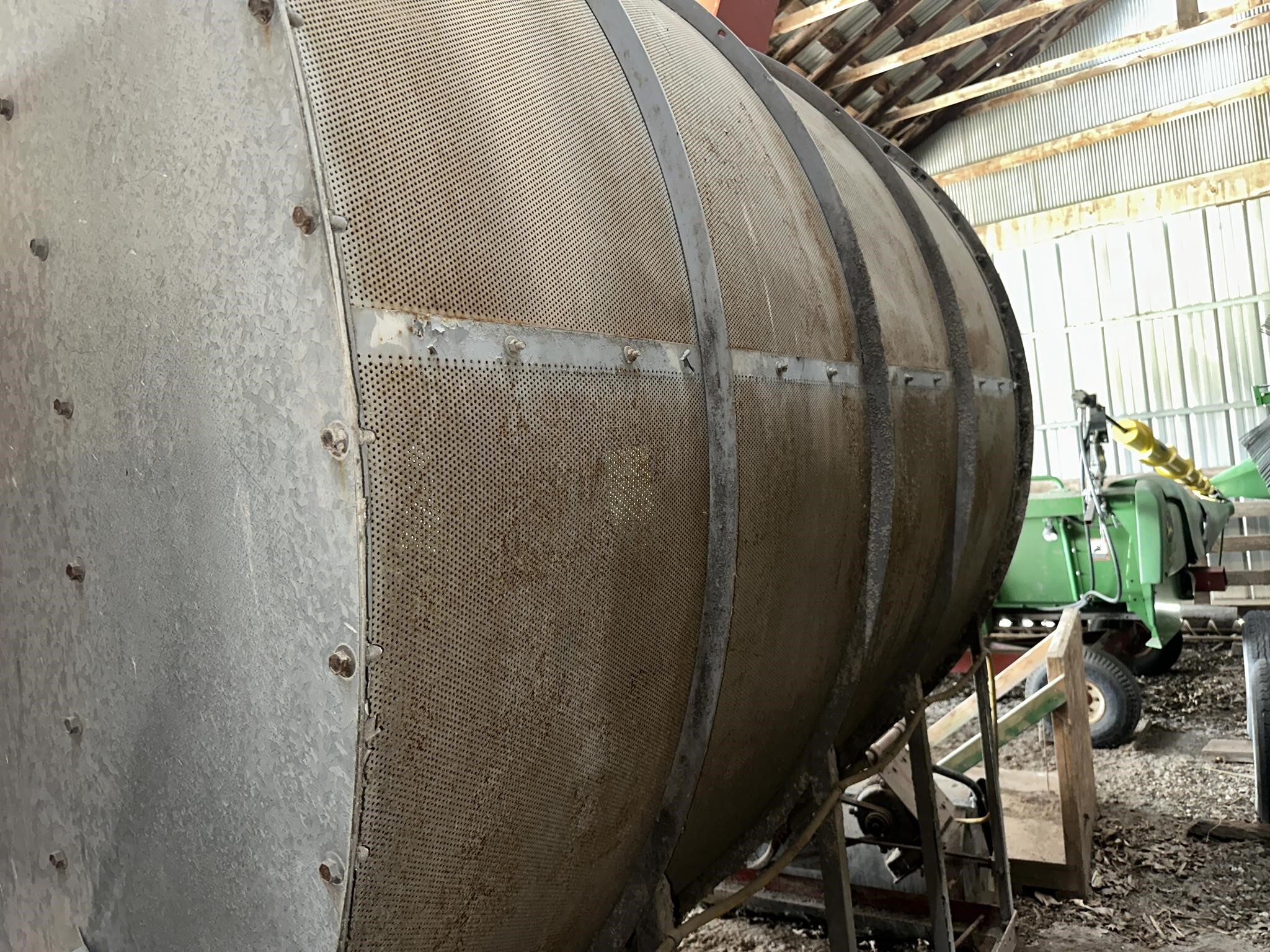  American 2400T Grain Dryer