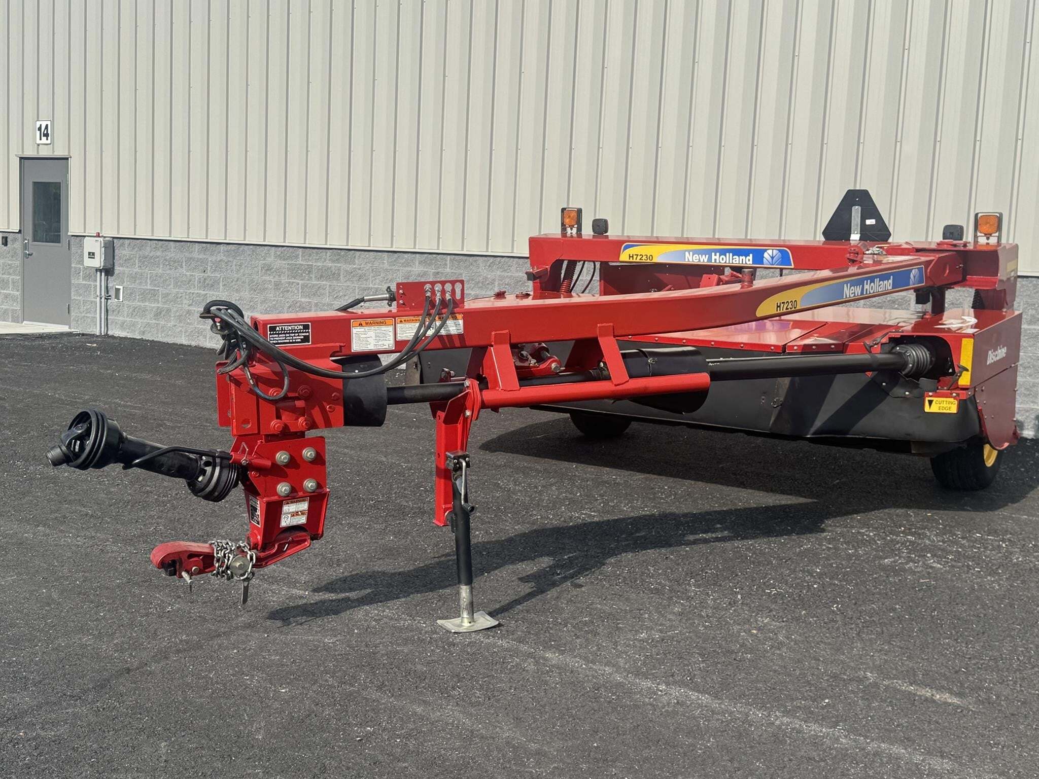 2011 New Holland H7230 Mower Conditioner