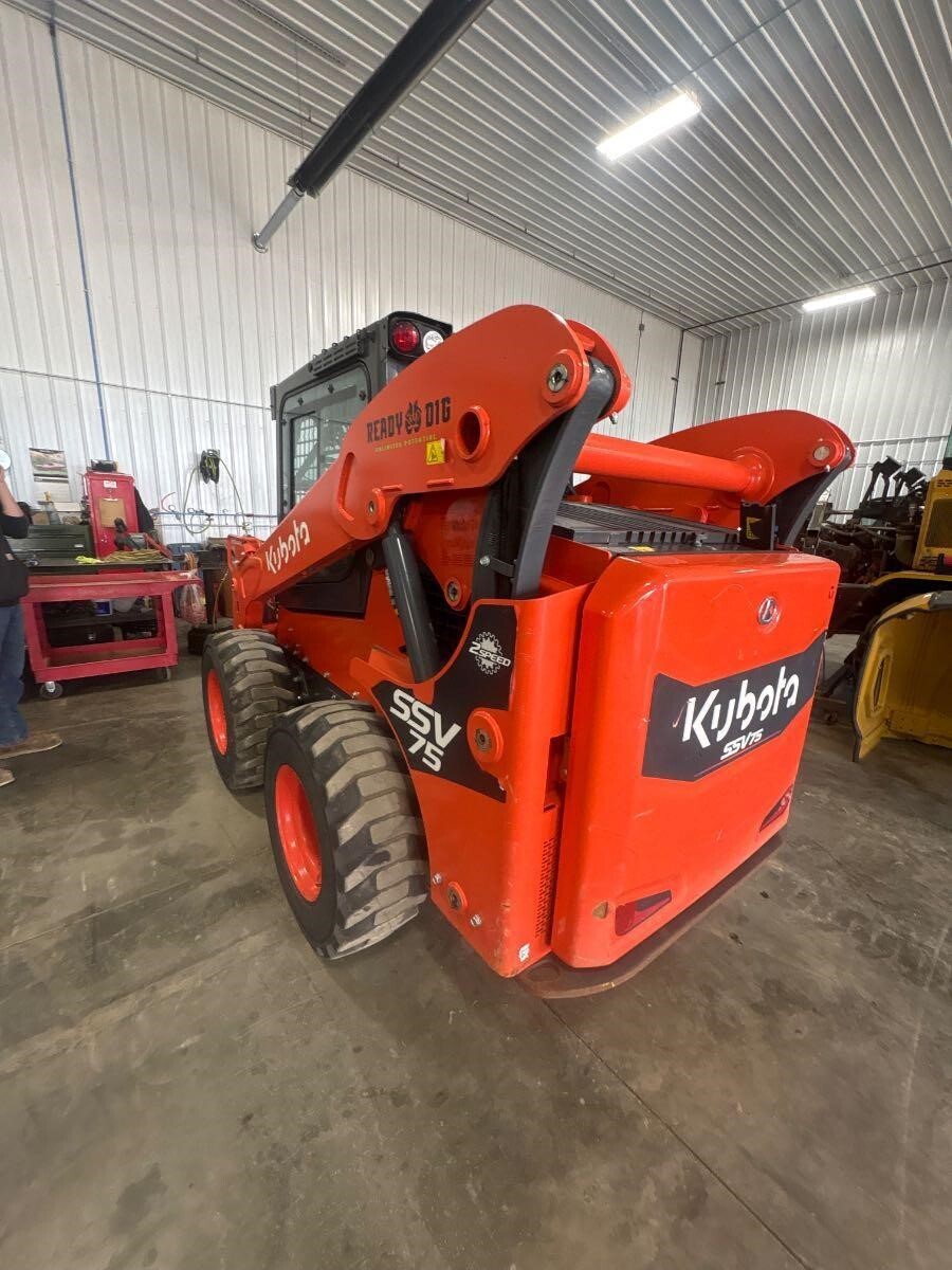 2023 Kubota SSV75 Skid Steer