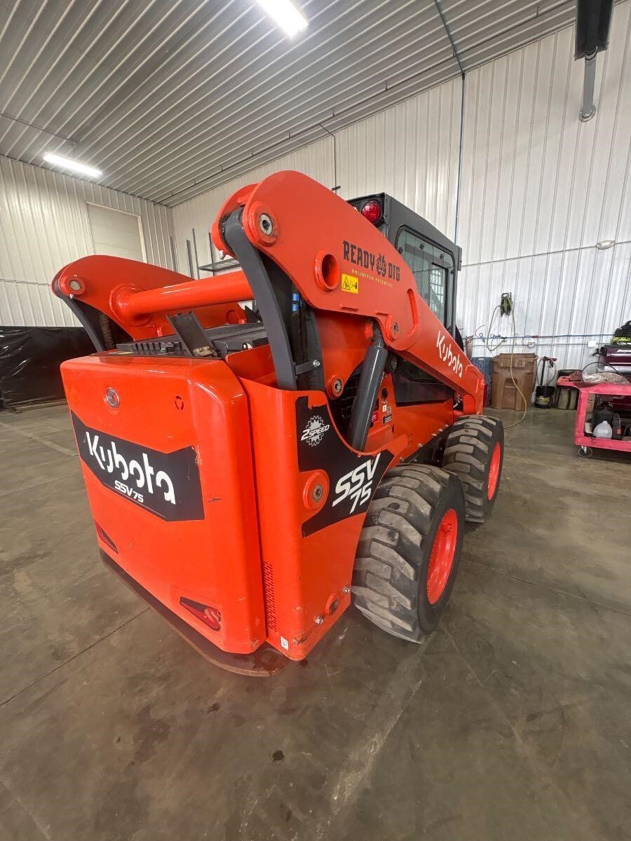 2023 Kubota SSV75 Skid Steer