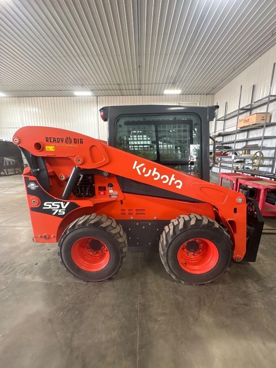 2023 Kubota SSV75 Skid Steer