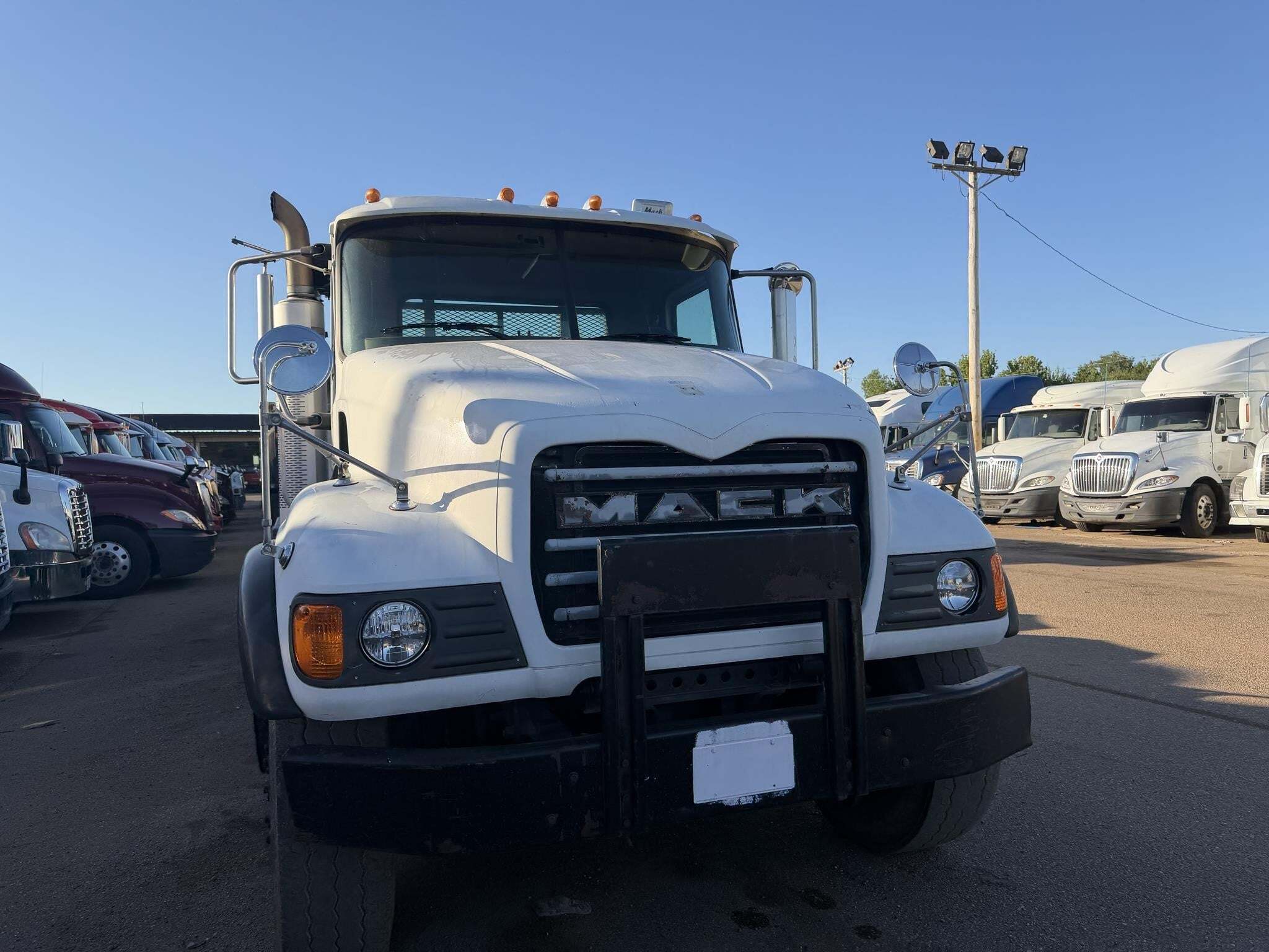 2003 Mack Granite CV713 Dump Trucks/Trailer