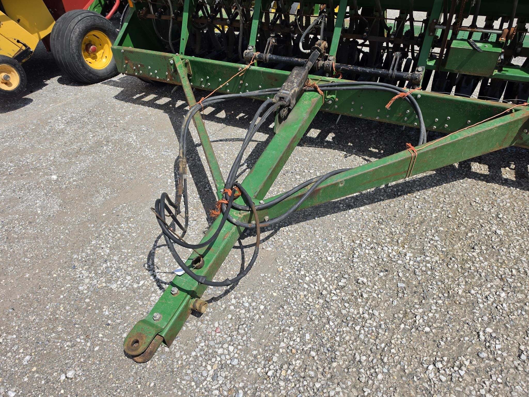  Great Plains Solid Stand 13 Drill