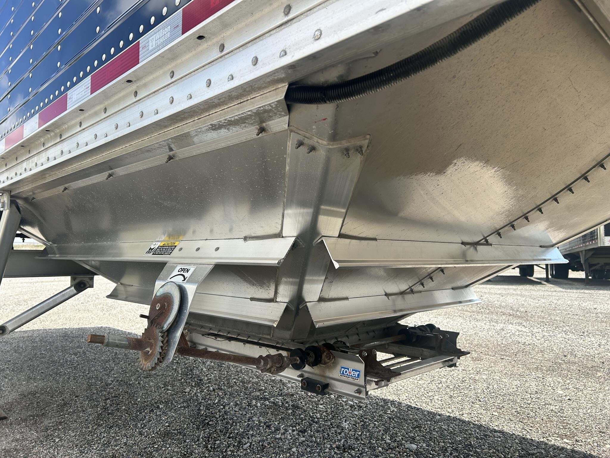 2018 Wilson DWH-601B Grain Trailer