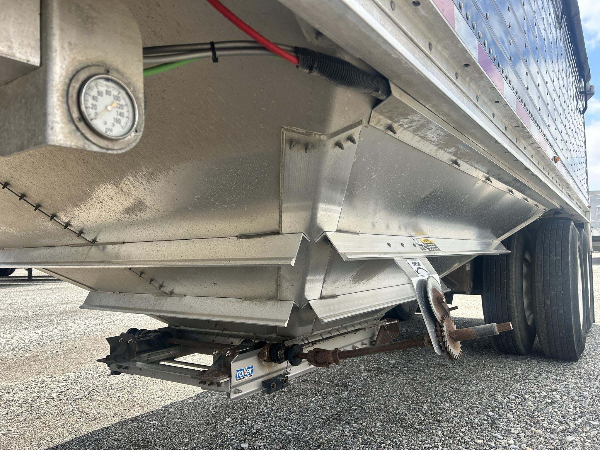 2018 Wilson DWH-601B Grain Trailer