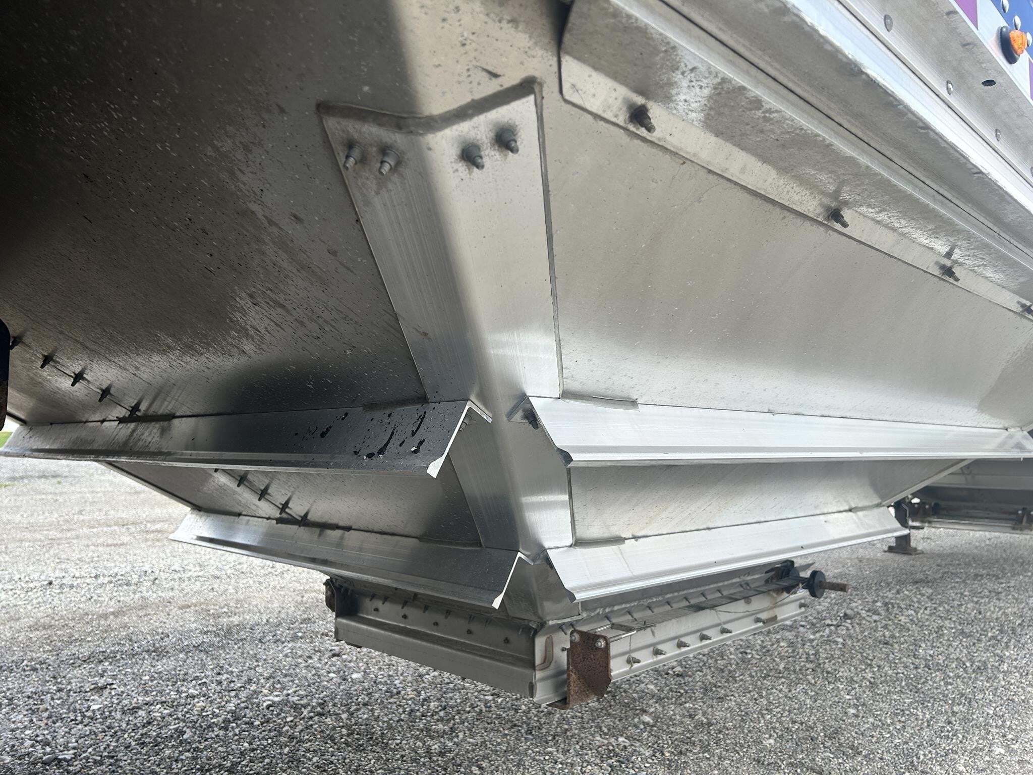 2018 Wilson DWH-601B Grain Trailer