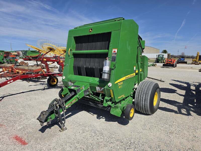 Used John Deere 568 Round Balers for Sale - 19 Listings