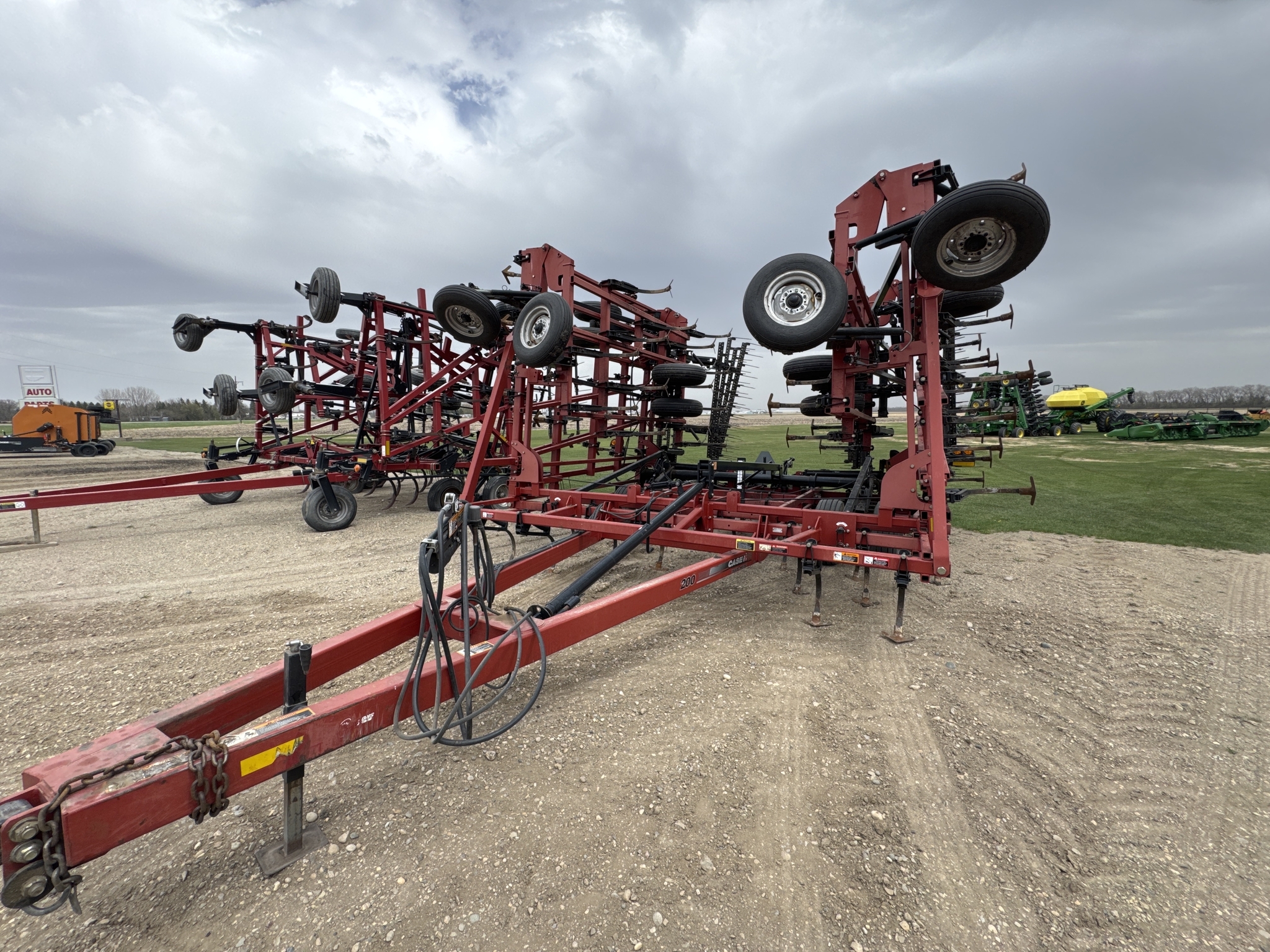 2010 Case IH Tigermate 200 Field Cultivator
