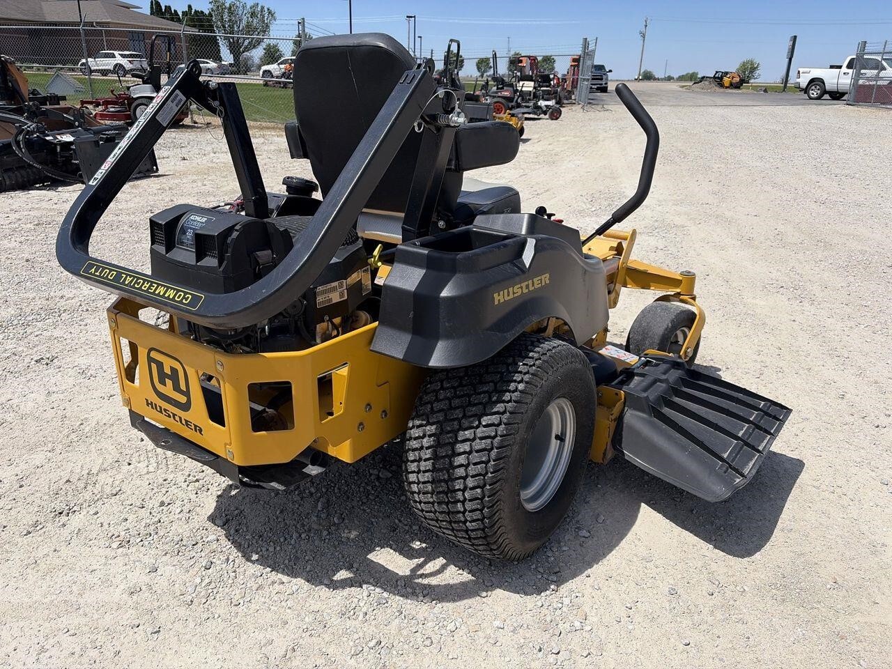 2017 Hustler FASTRAK 54 Lawn Mower