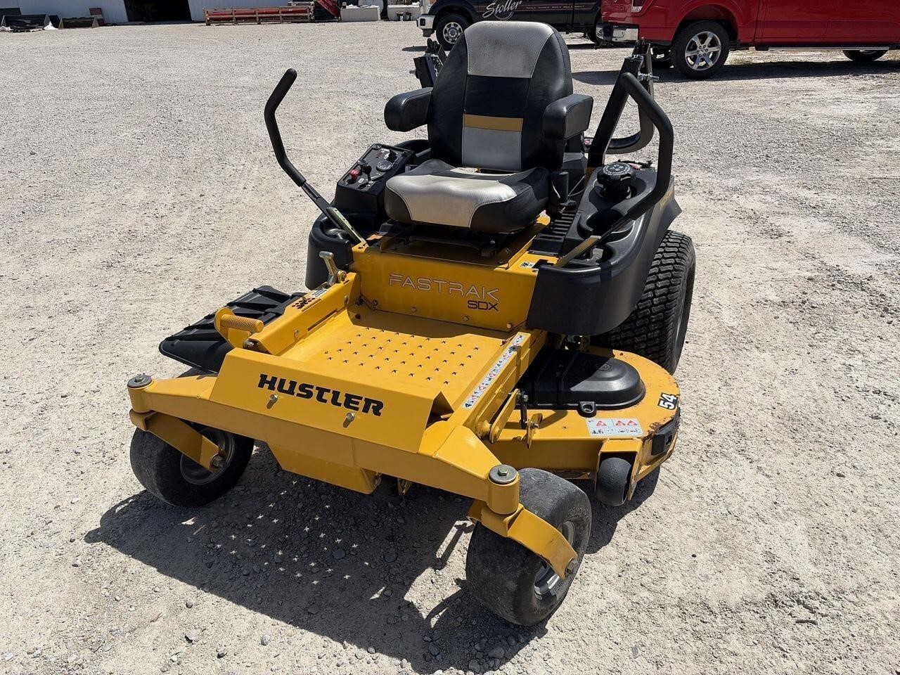 2017 Hustler FASTRAK 54 Lawn Mower