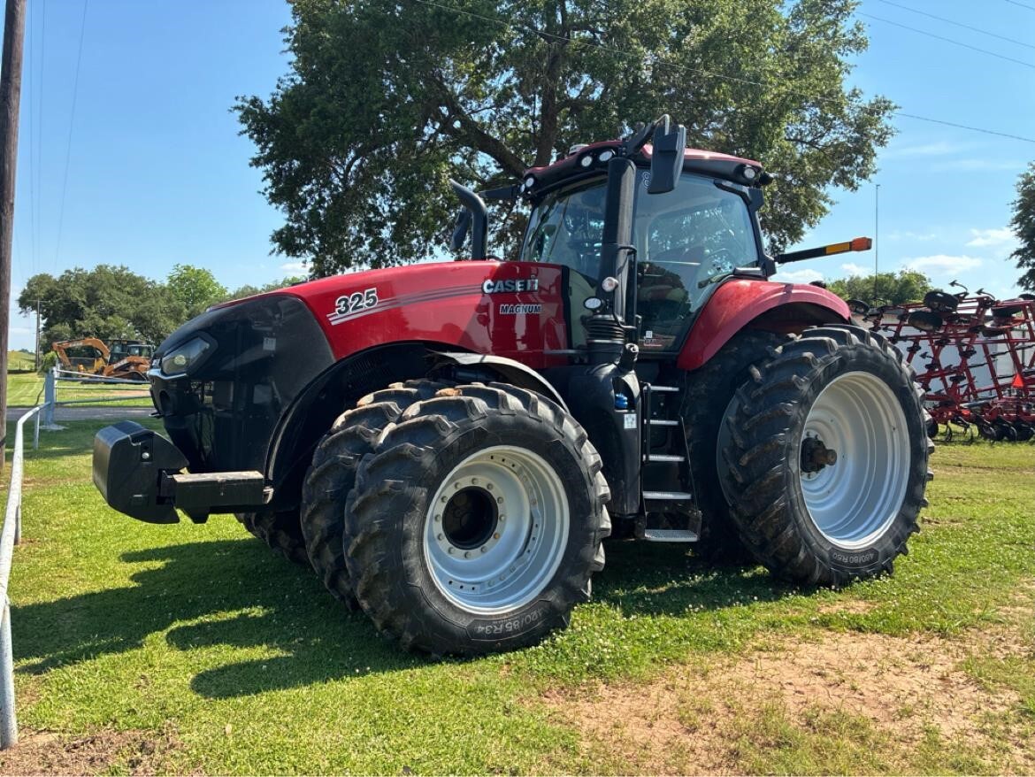 2025 Case IH Magnum 325 Tractor