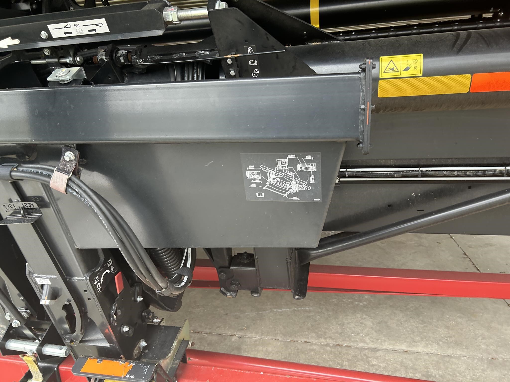 2019 MacDon FD140 Platform