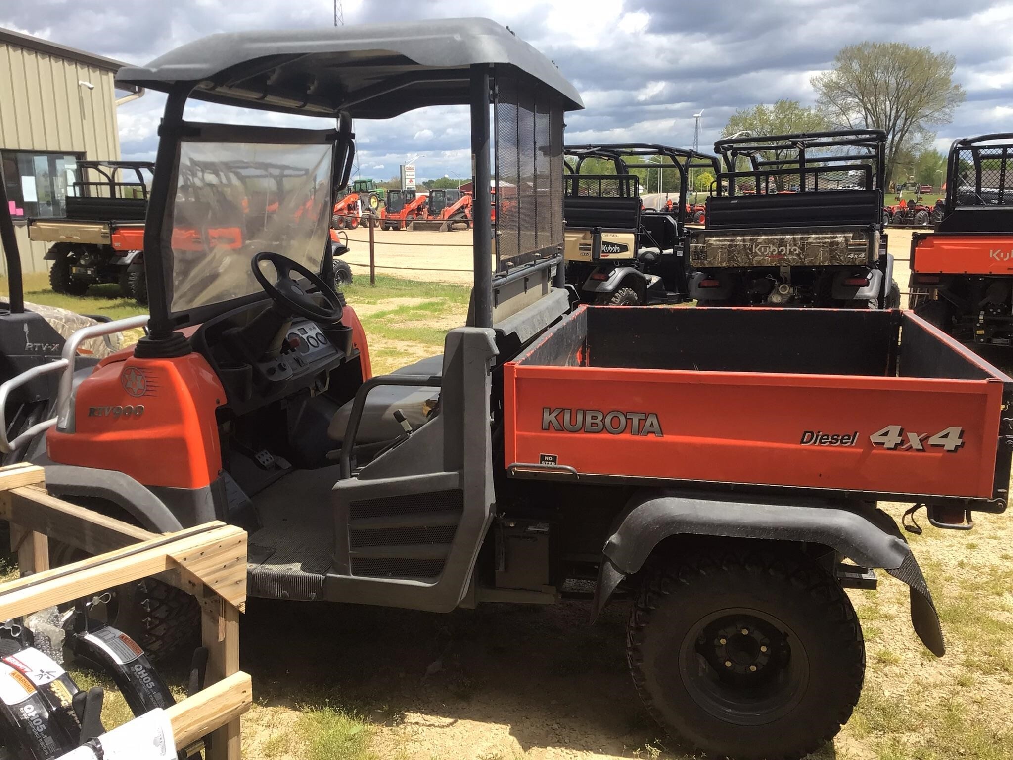  Kubota RTV900 ATVs and Utility Vehicle