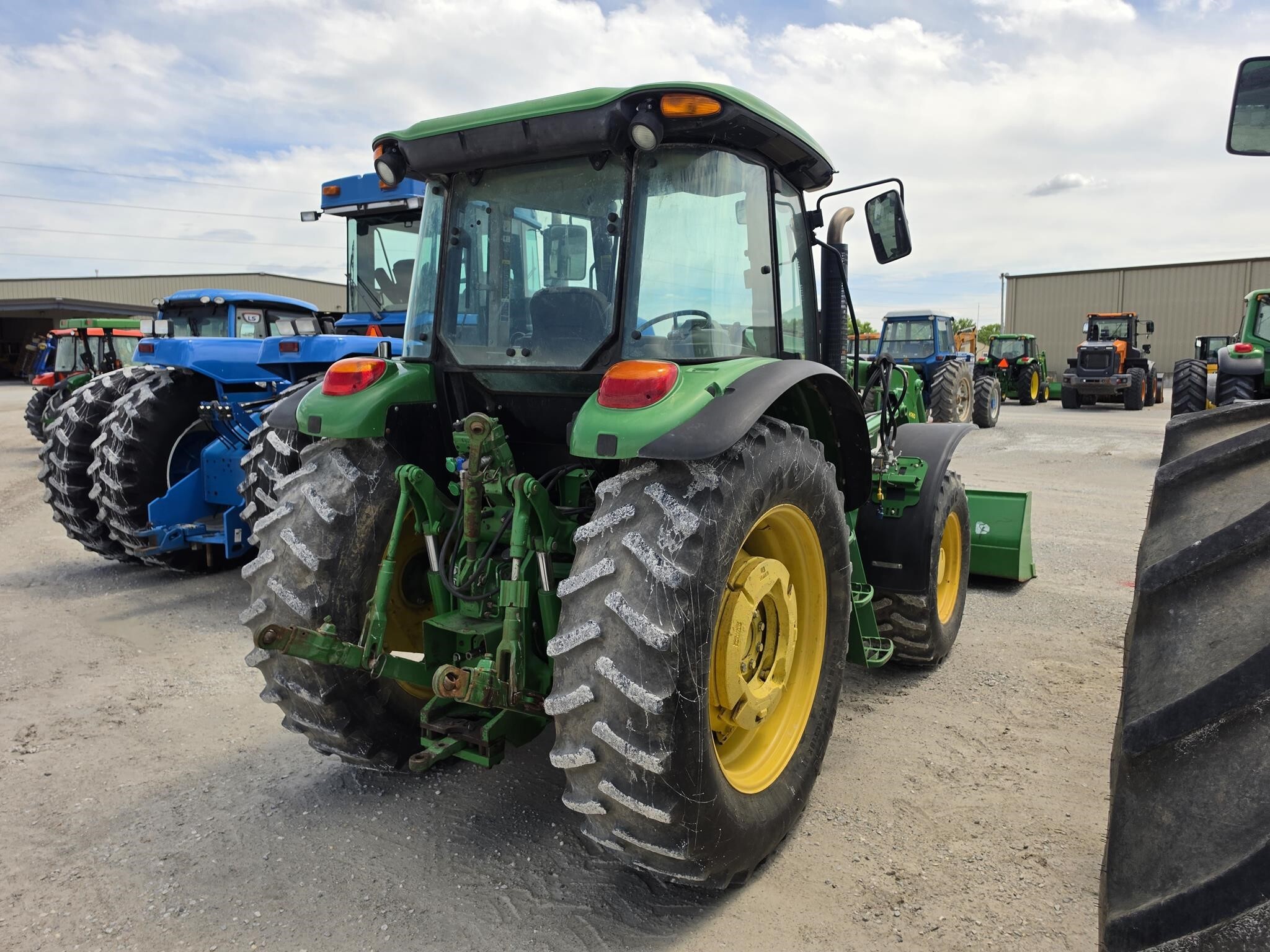 2013 John Deere 6140D Tractor