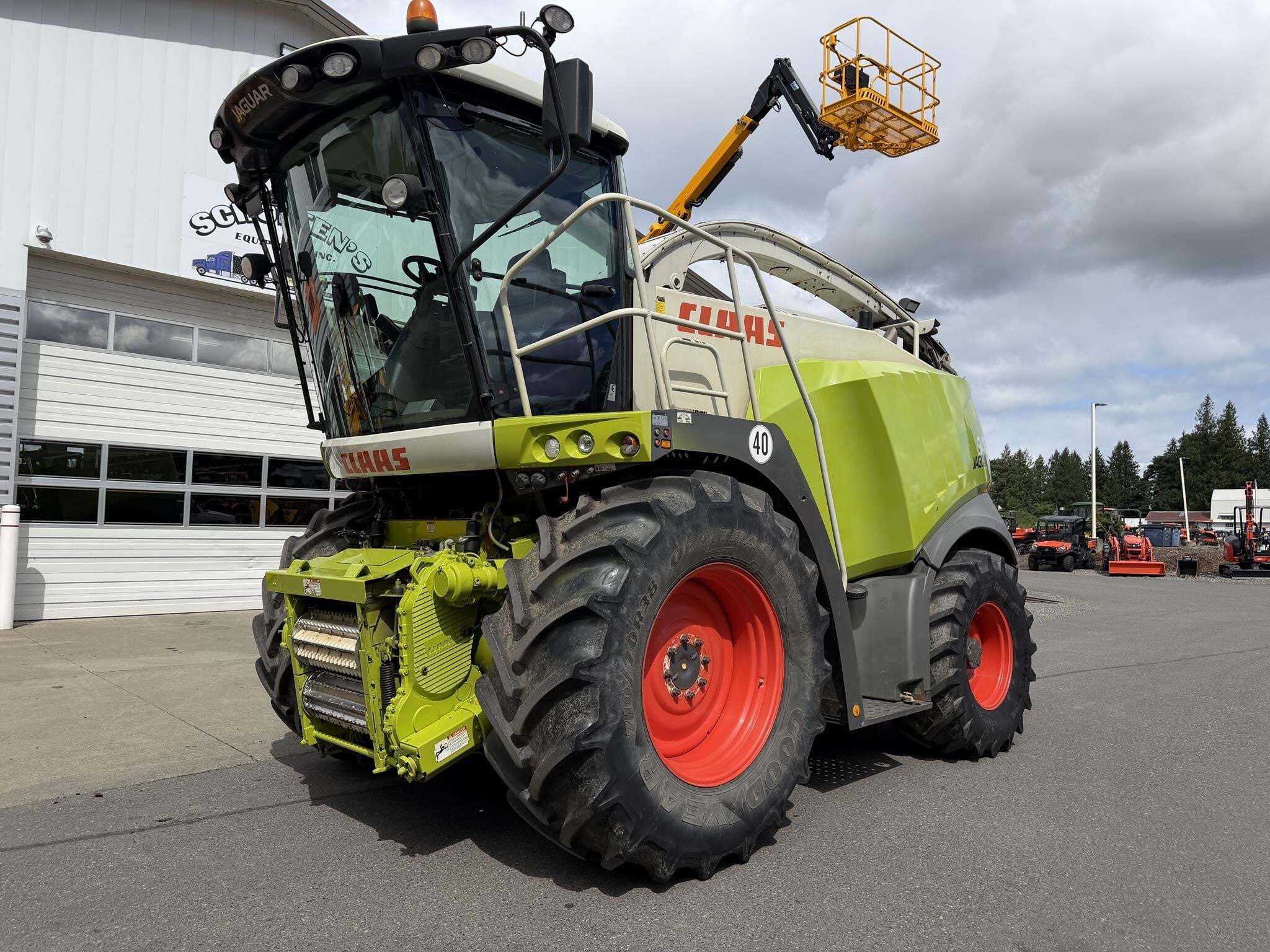 2012 Claas Jaguar 940 Self-Propelled Forage Harvester