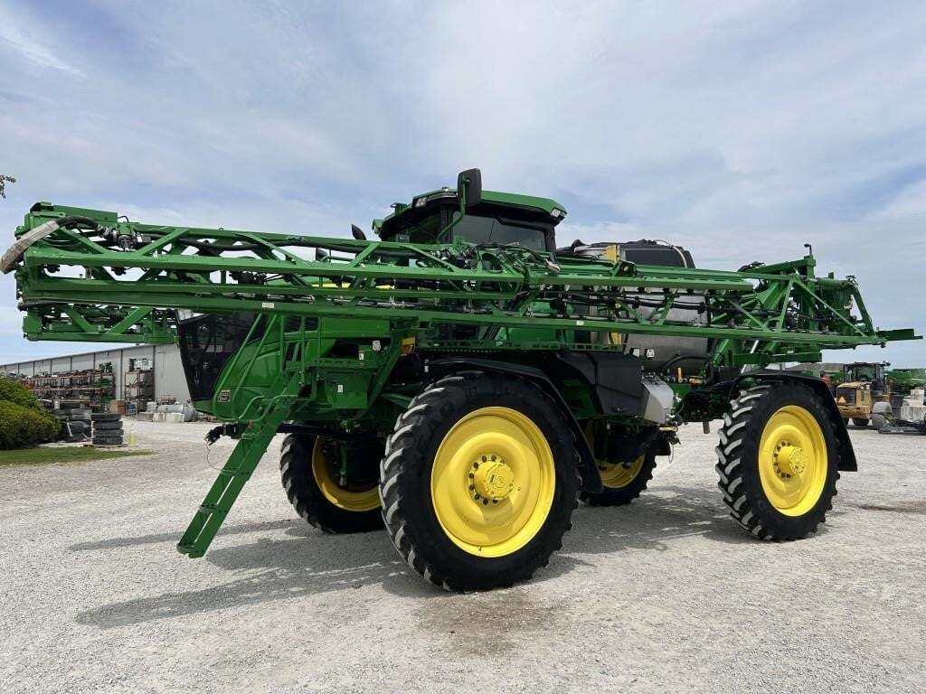 2022 John Deere 612R Self-Propelled Sprayer