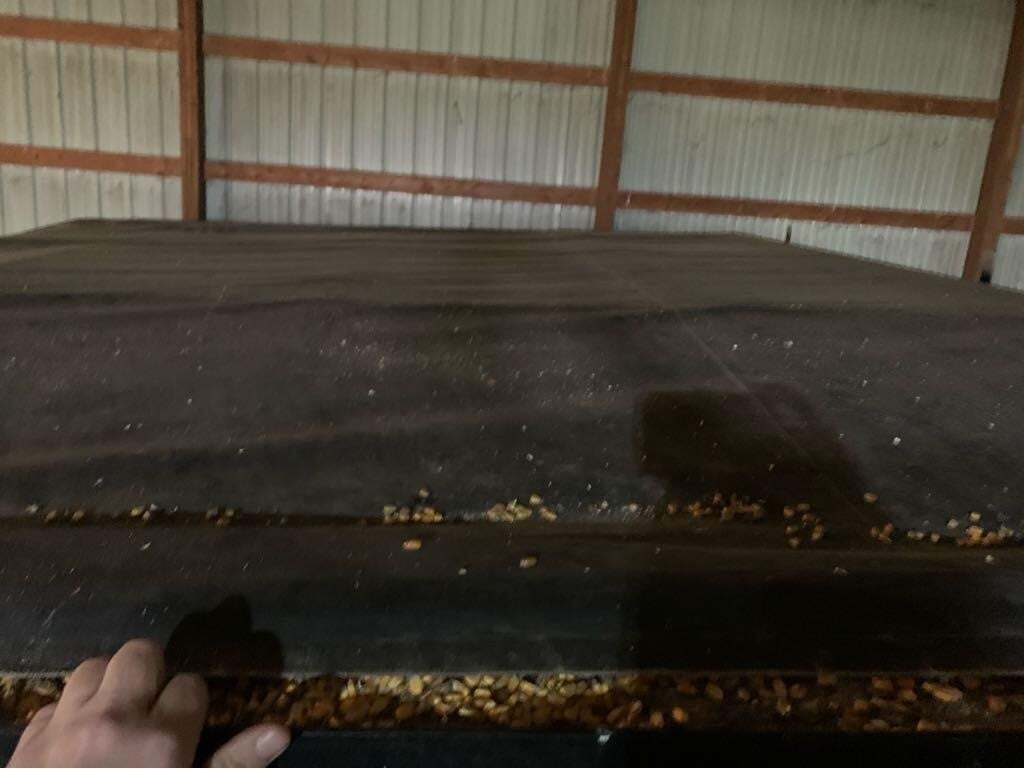 2009 J&M 750-18 Grain Cart