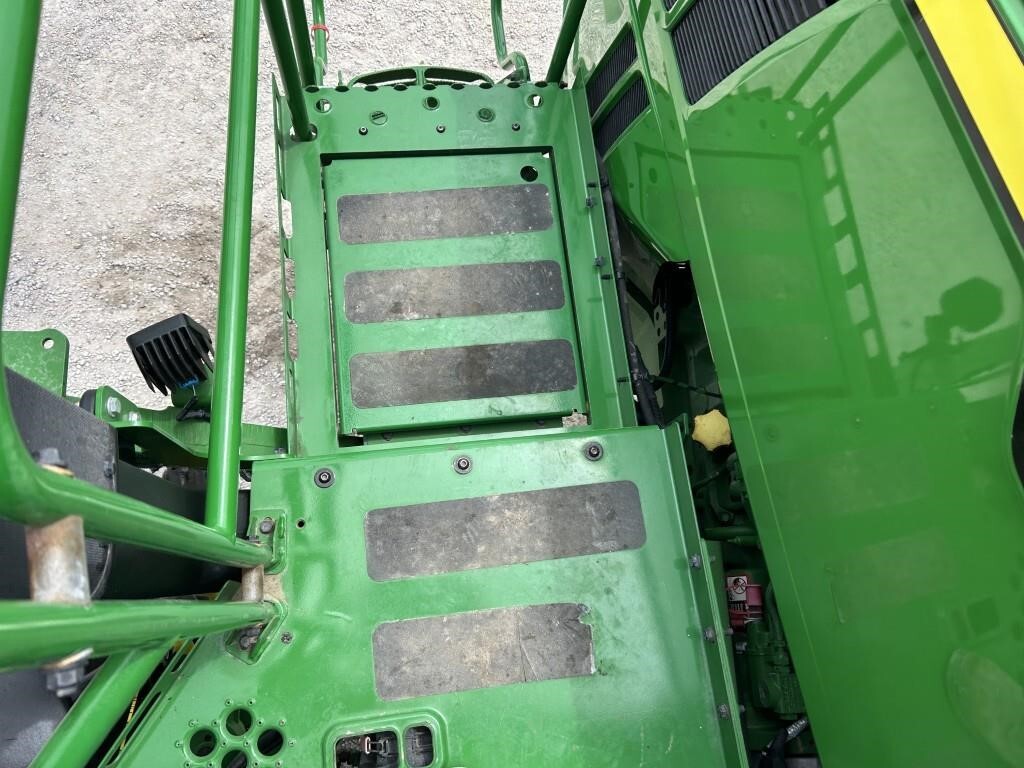 2022 John Deere 612R Self-Propelled Sprayer
