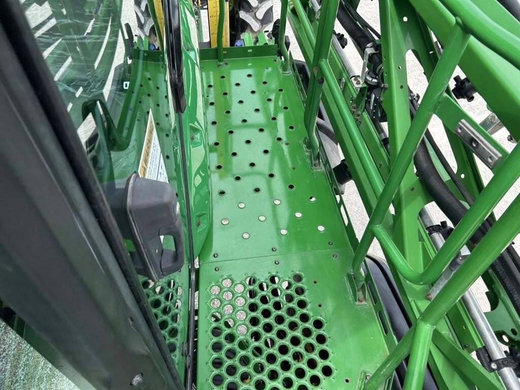 2022 John Deere 612R Self-Propelled Sprayer