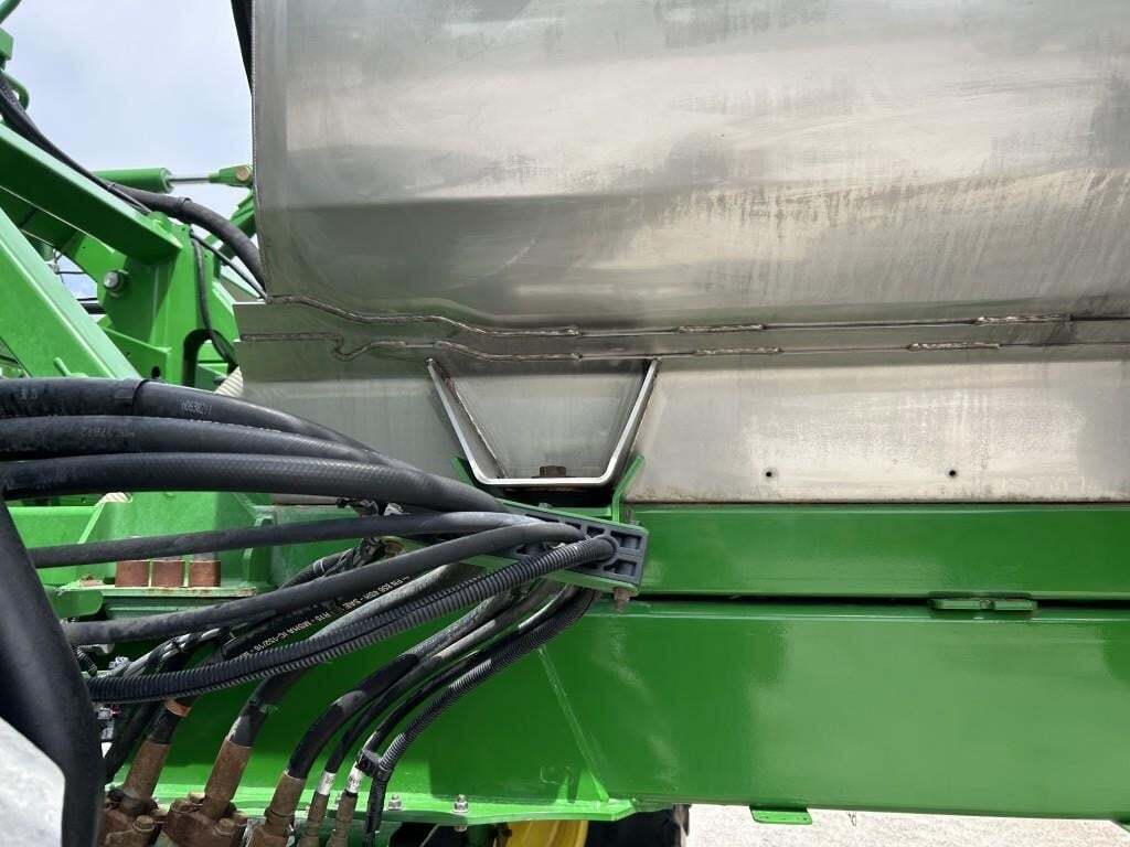 2022 John Deere 612R Self-Propelled Sprayer