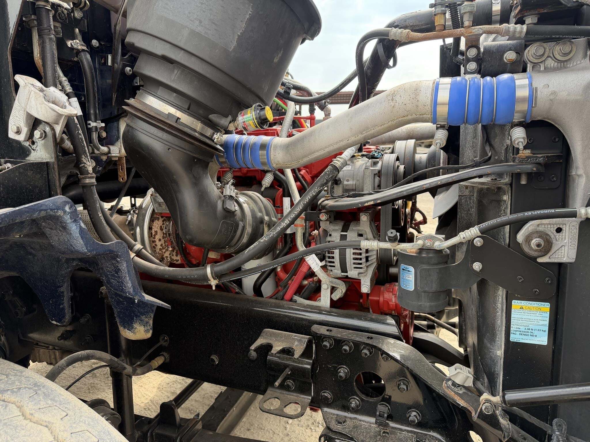 2019 Western Star 4700 Semi Trucks/Trailer