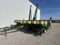 1988 John Deere 7200 Planter