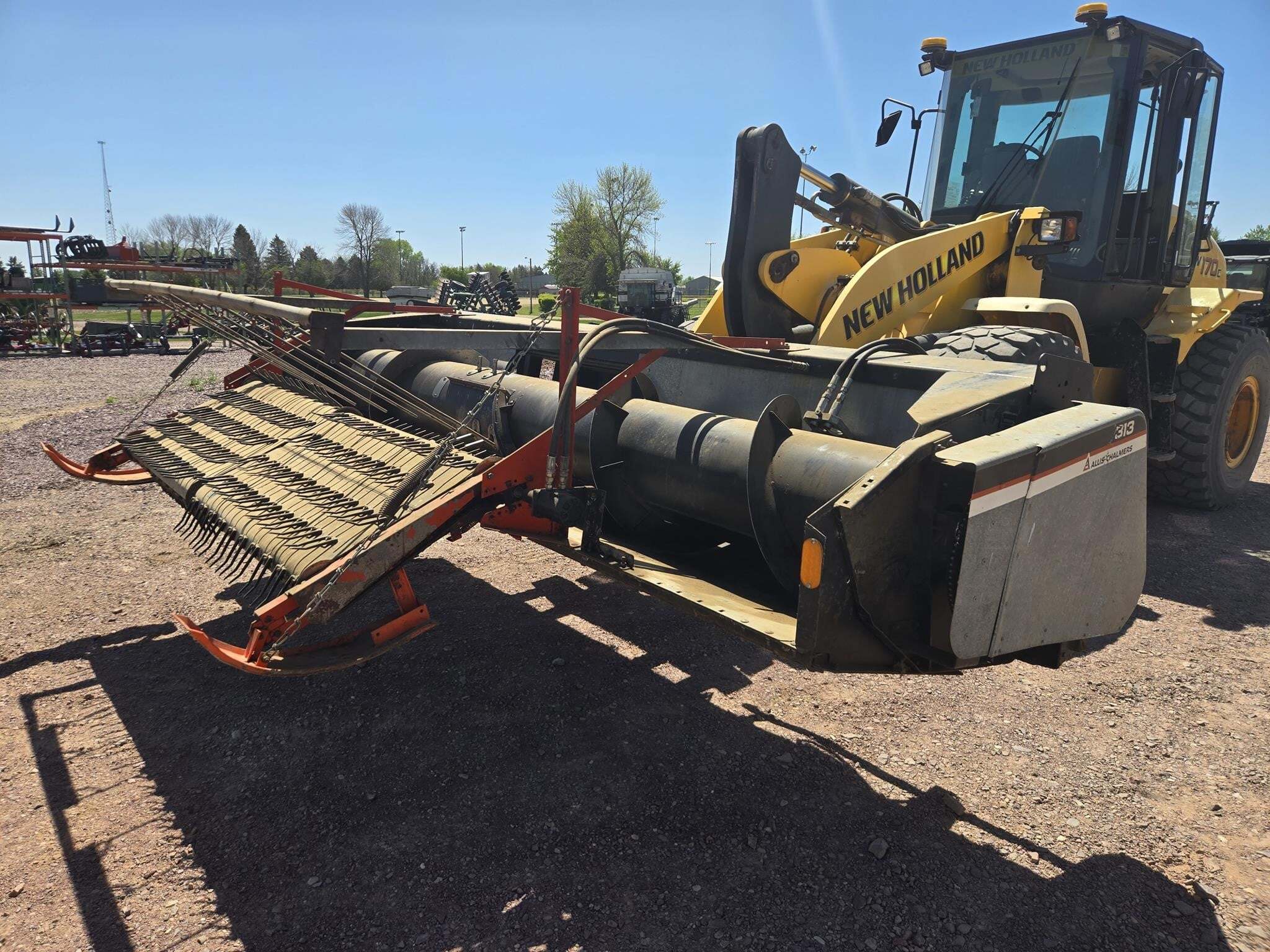 1983 Gleaner 313 Platform