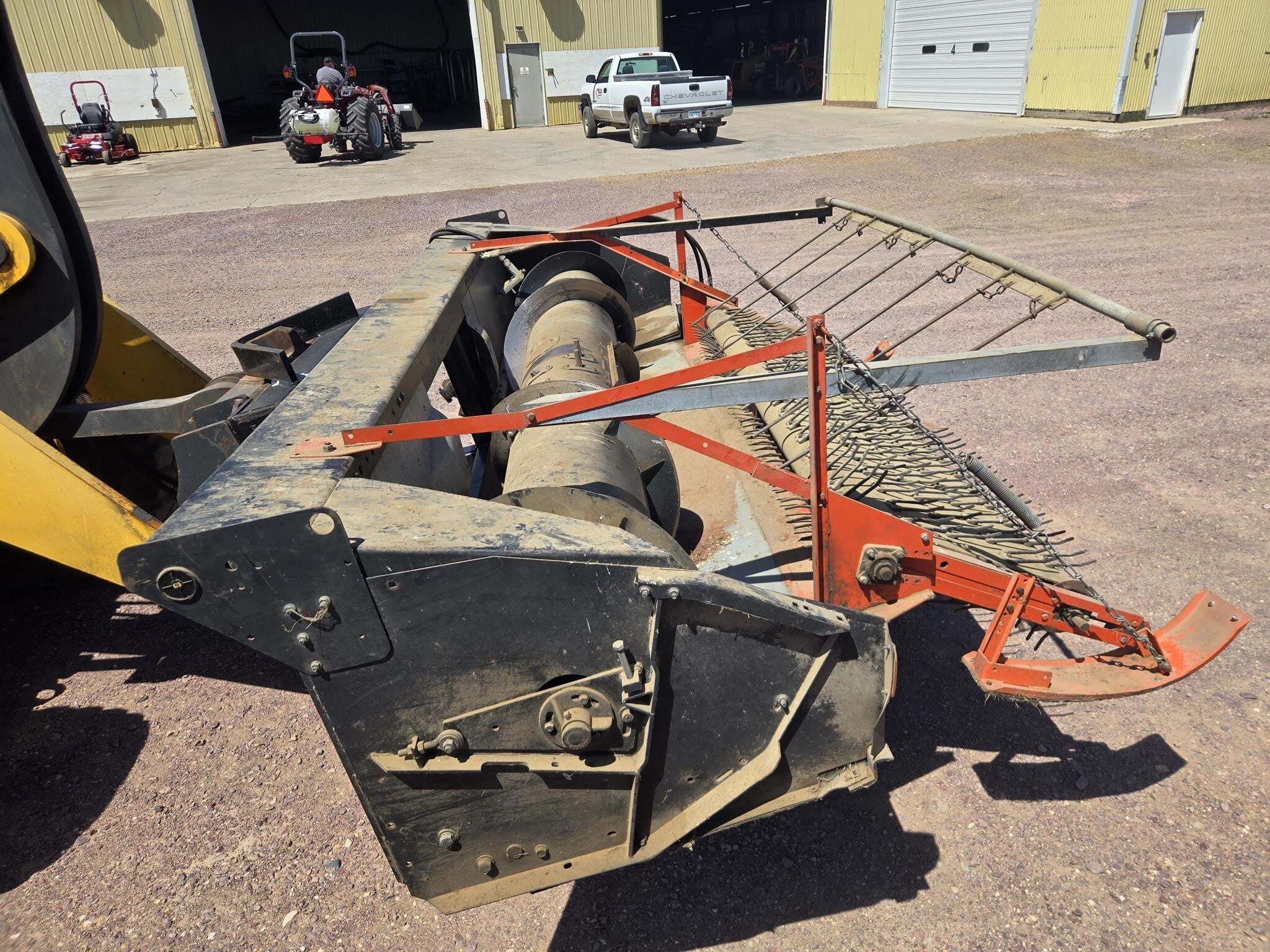 1983 Gleaner 313 Platform