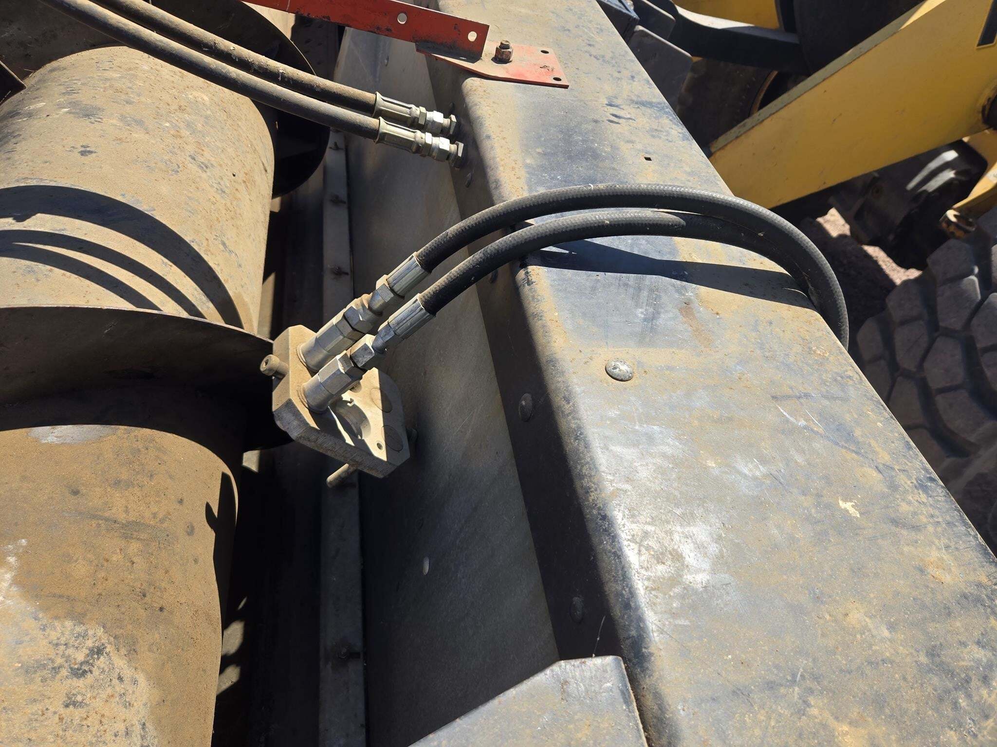 1983 Gleaner 313 Platform