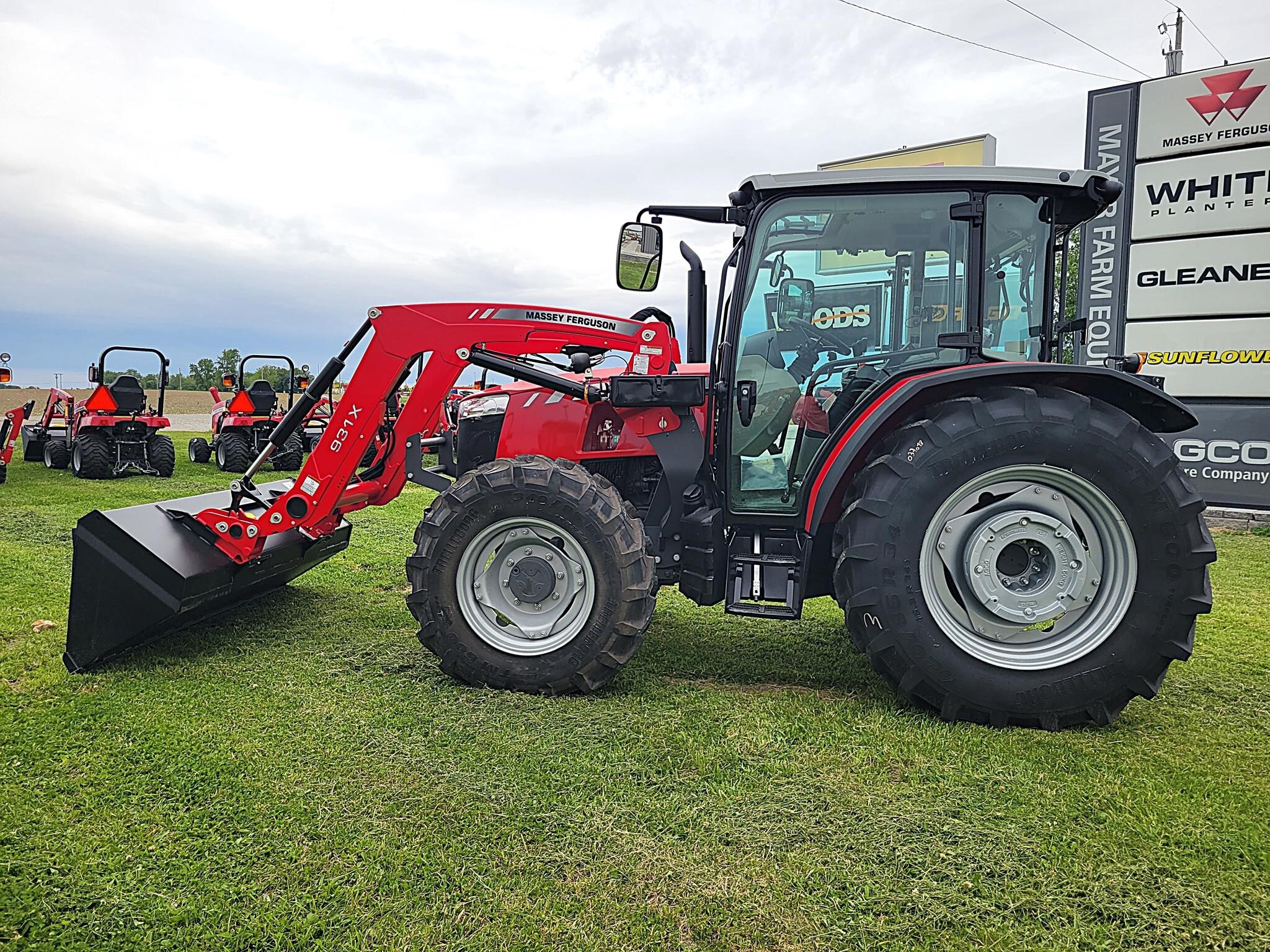 2026 Massey Ferguson 4707 Tractor - $Call | Machinery Pete