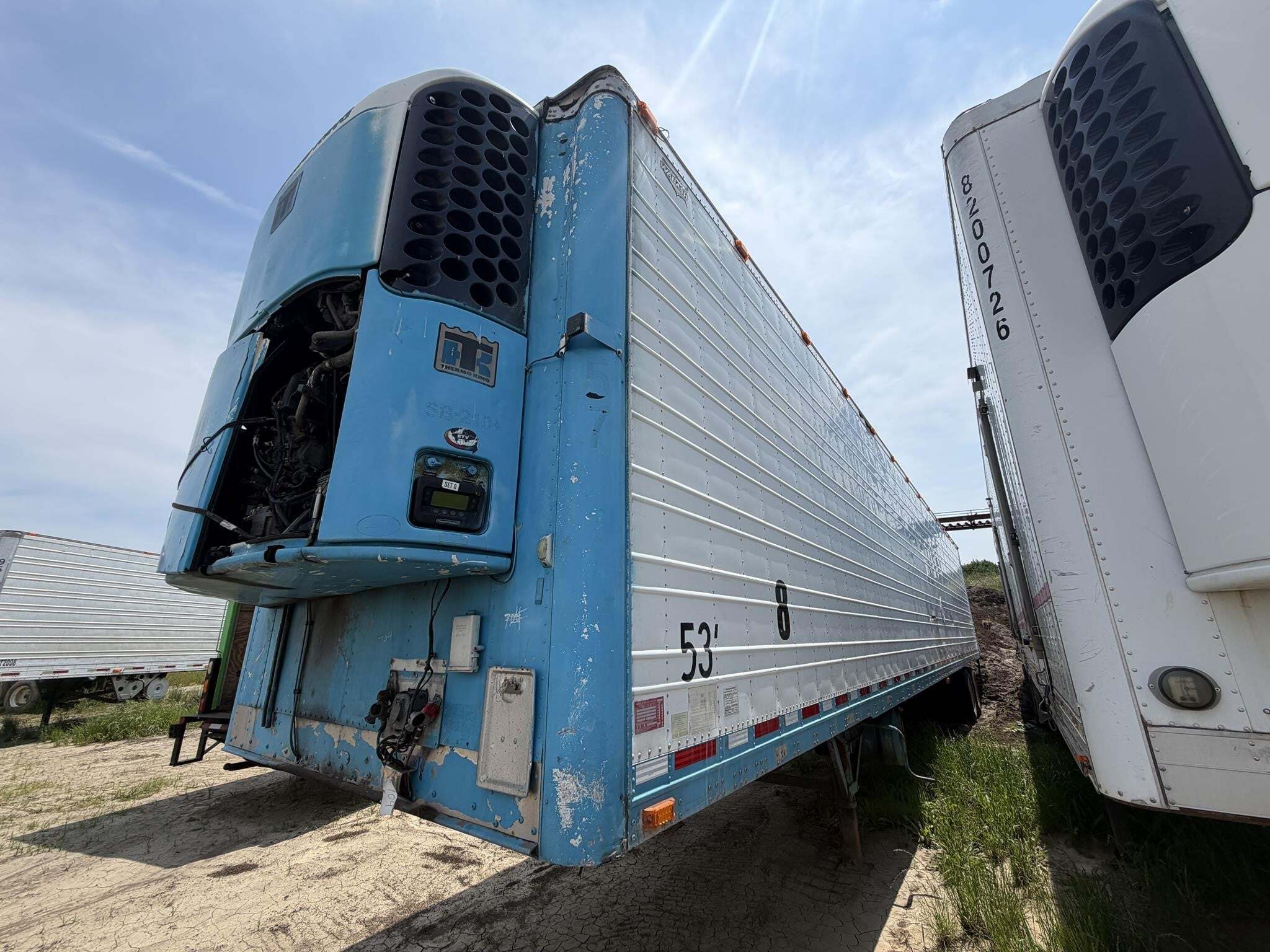 2011 Wabash 53 FT REEFER Box Trucks/Trailer