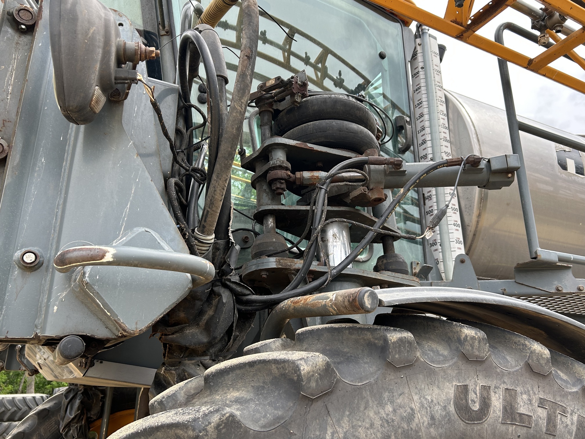 2016 Hagie STS16 Self-Propelled Sprayer
