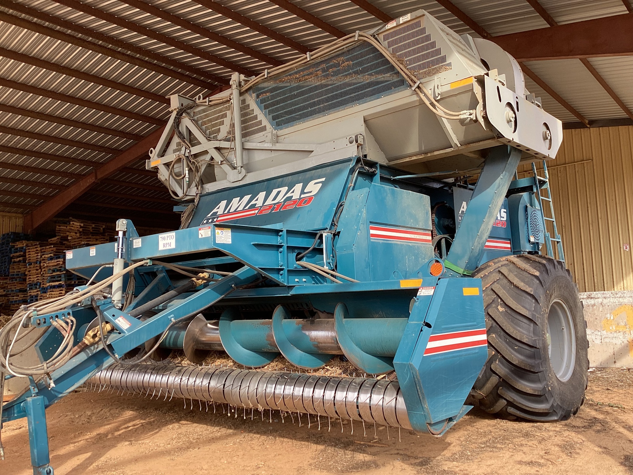 2022 Amadas M2120A Peanut Equipment