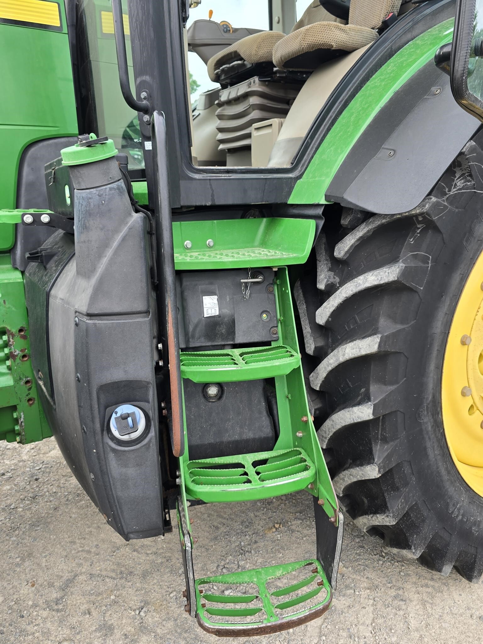 2016 John Deere 8295R Tractor