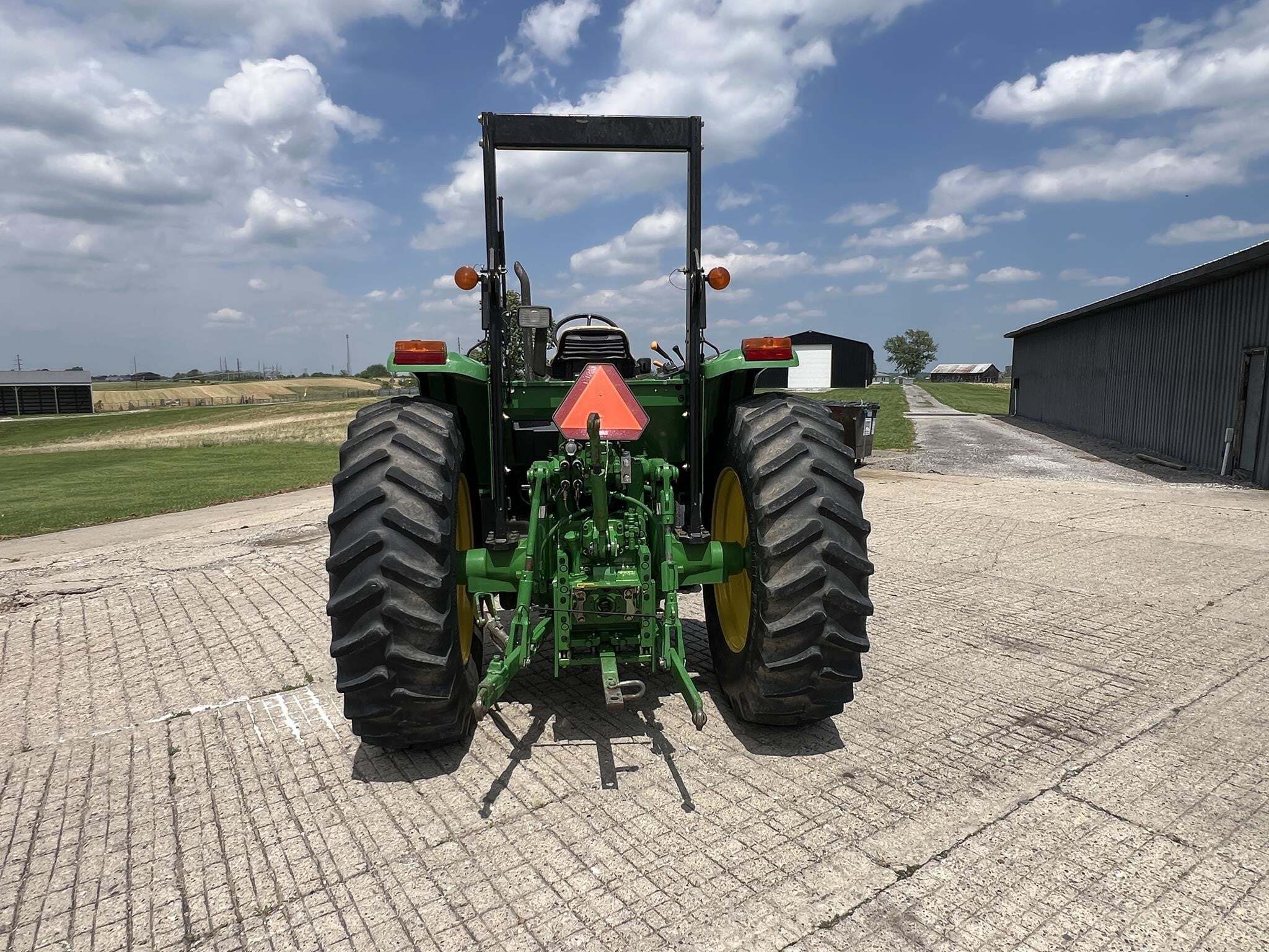 2001 John Deere 6405 Tractor