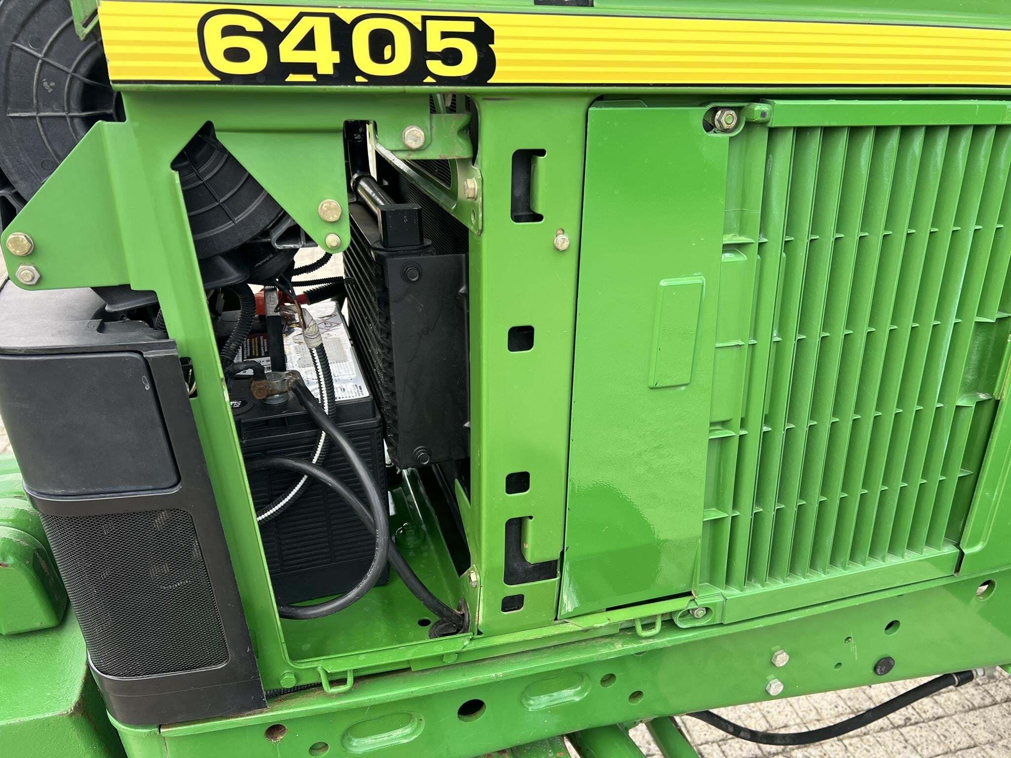 2001 John Deere 6405 Tractor