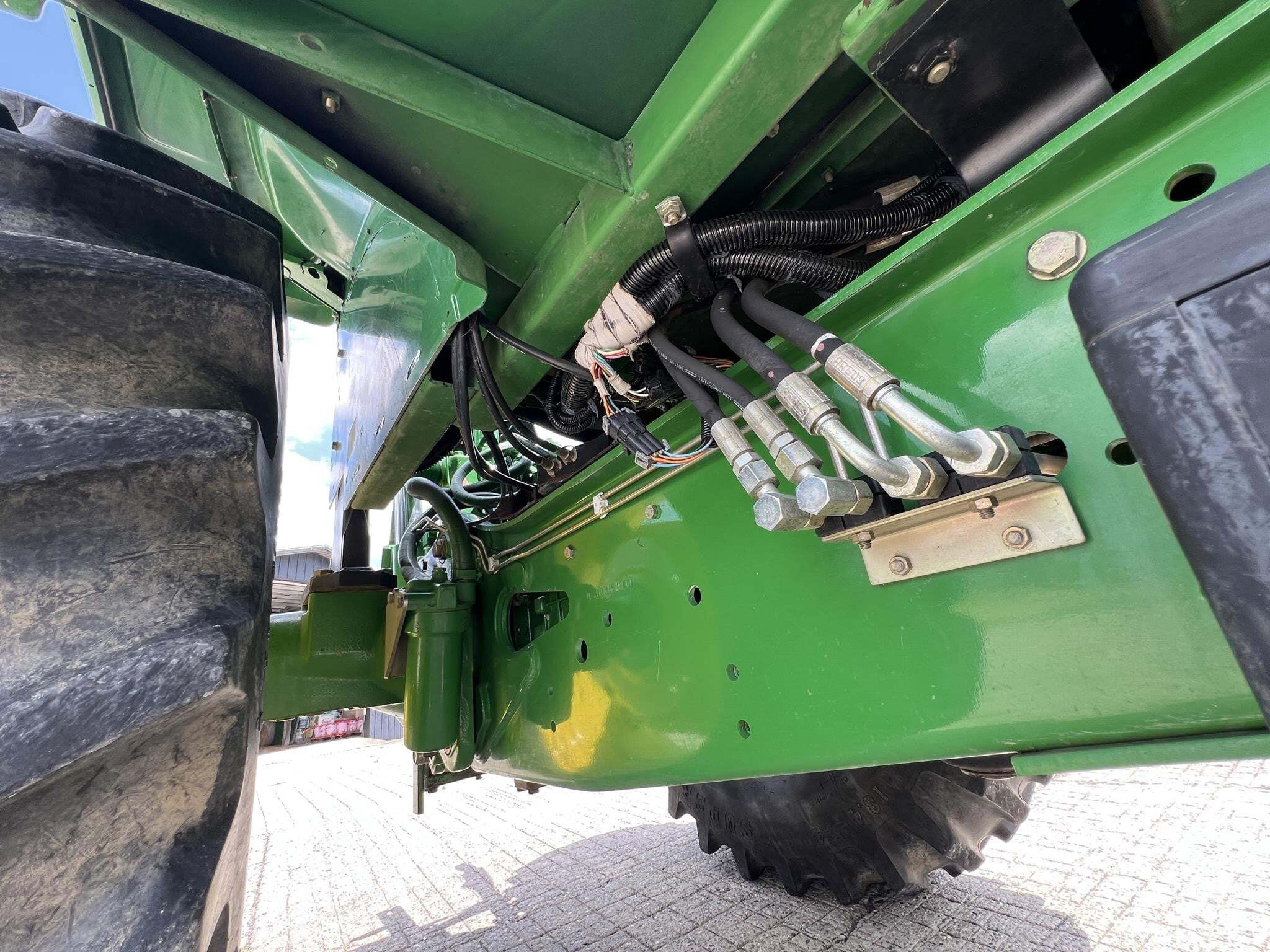 2001 John Deere 6405 Tractor